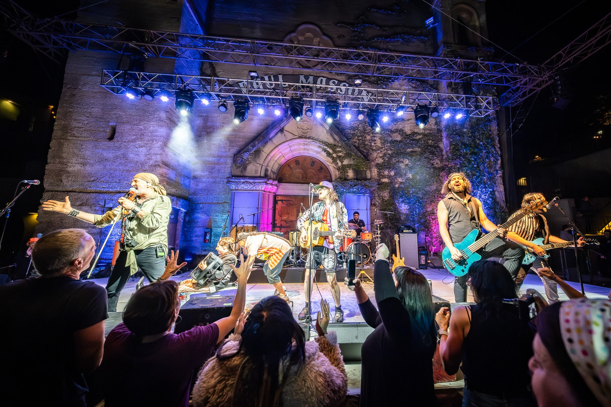 GOGOL BORDELLO / SARATOGA / CA. Reportage concert portrait photography in the San Francisco Bay Area