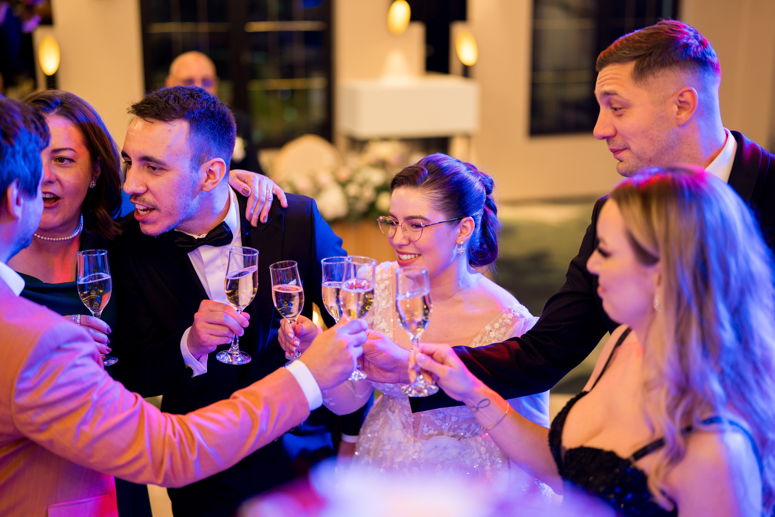 PARTY. Gabriel Florea — Fotograf nuntă București