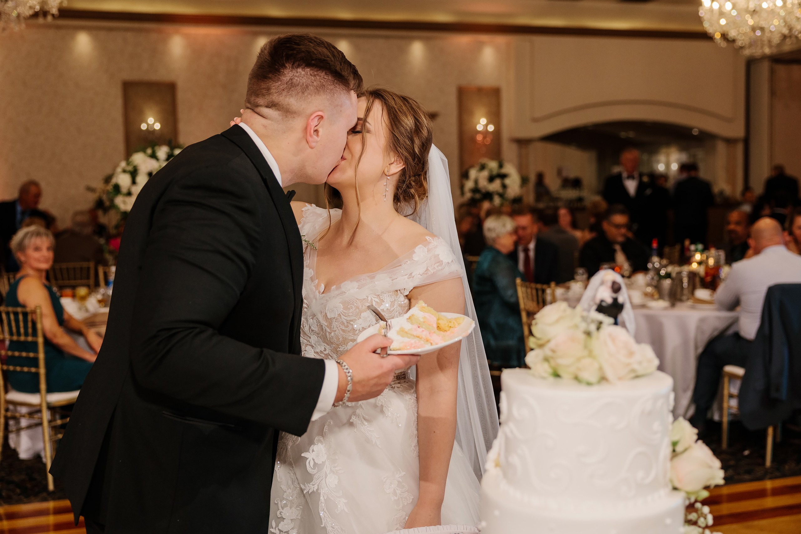 05.10.2024 Wedding. Wedding family event photographer in Chicago Nick Yushevich