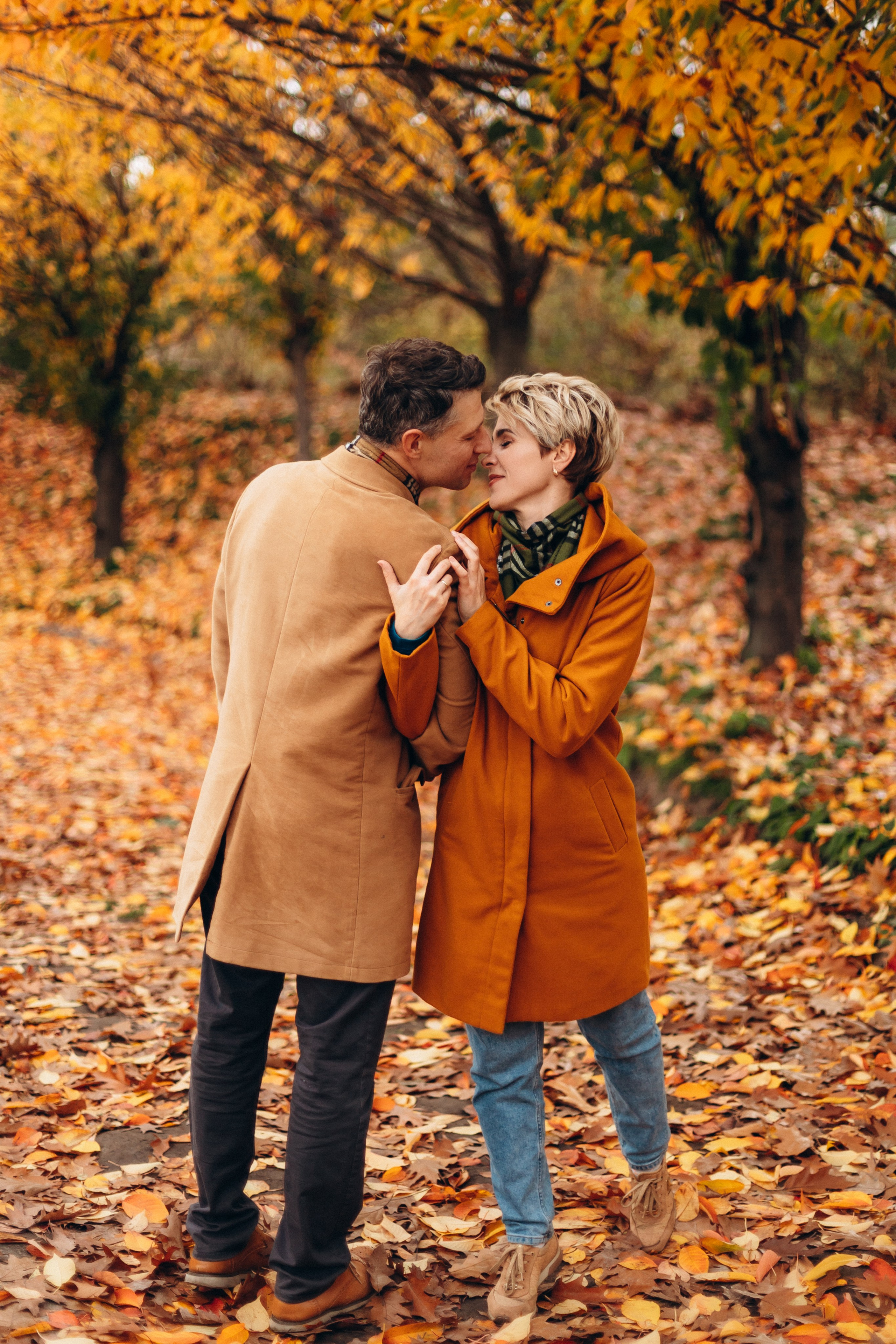 Autumn love. Wedding and Family Photograph