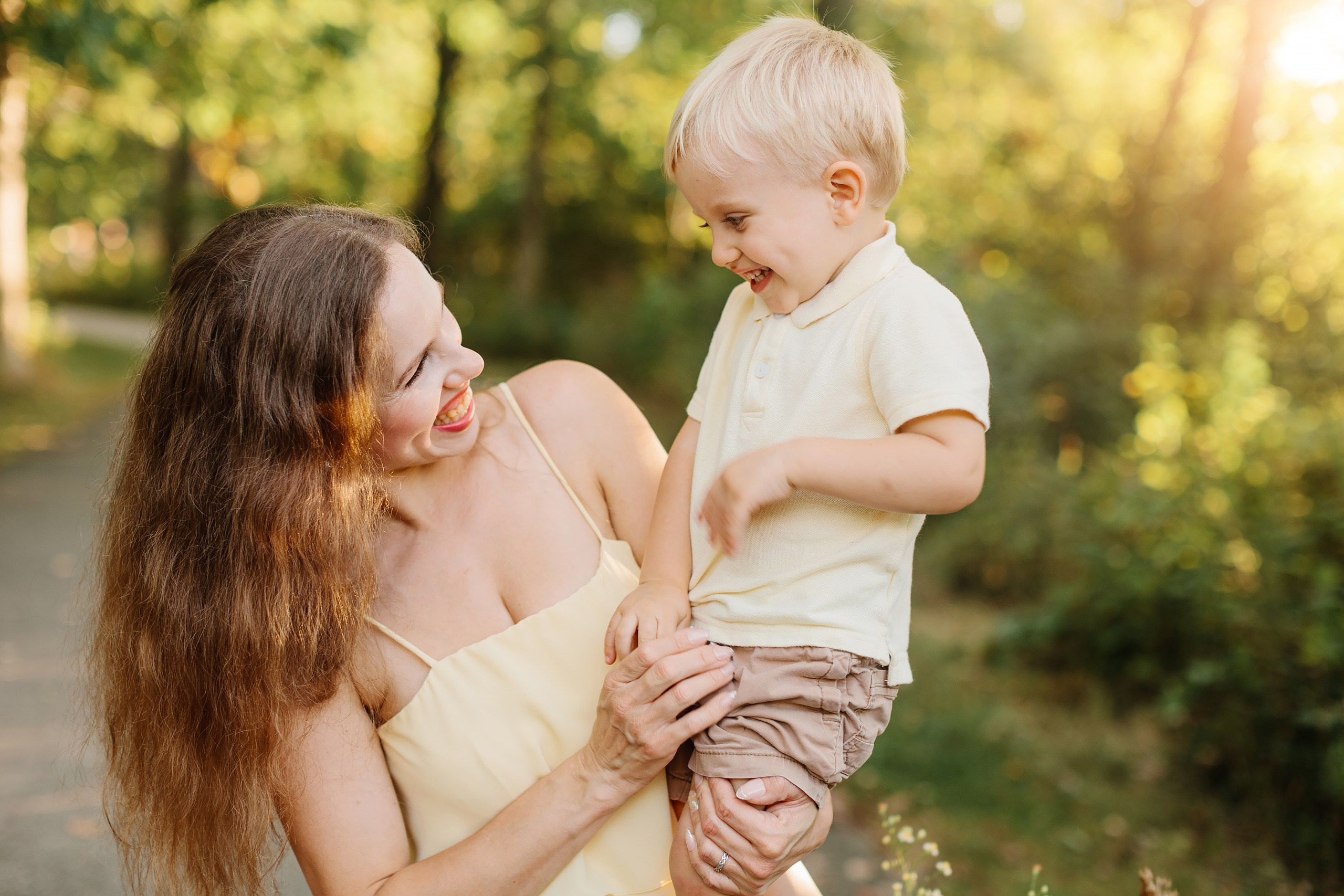 09.21.24 Family Photoshoot. Wedding family event photographer in Chicago Nick Yushevich