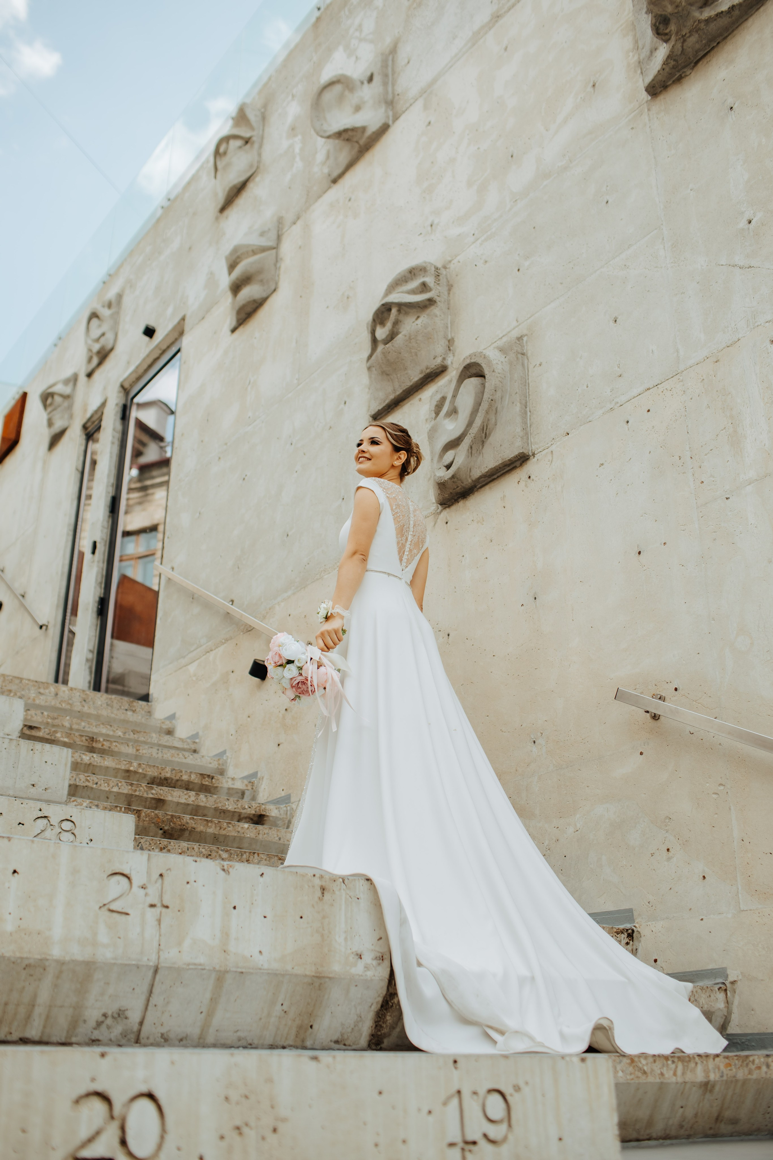 P & C. Crudueugen.com