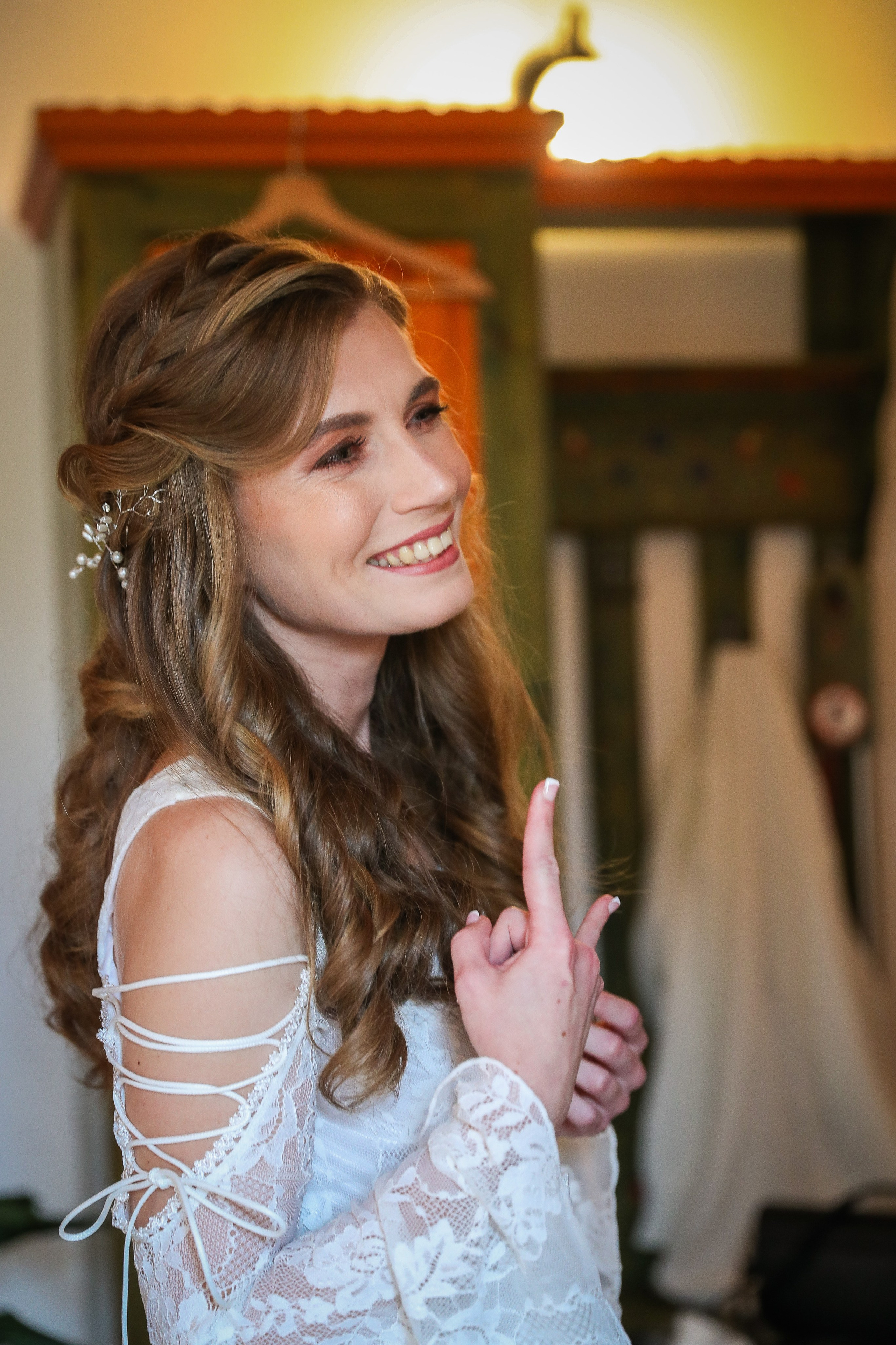 Orsi & Remus, eleganță în inima Transilvaniei. Rares Bucur is a professional wedding photographer based in Cluj-Napoca, Romania, specializing in wedding photography