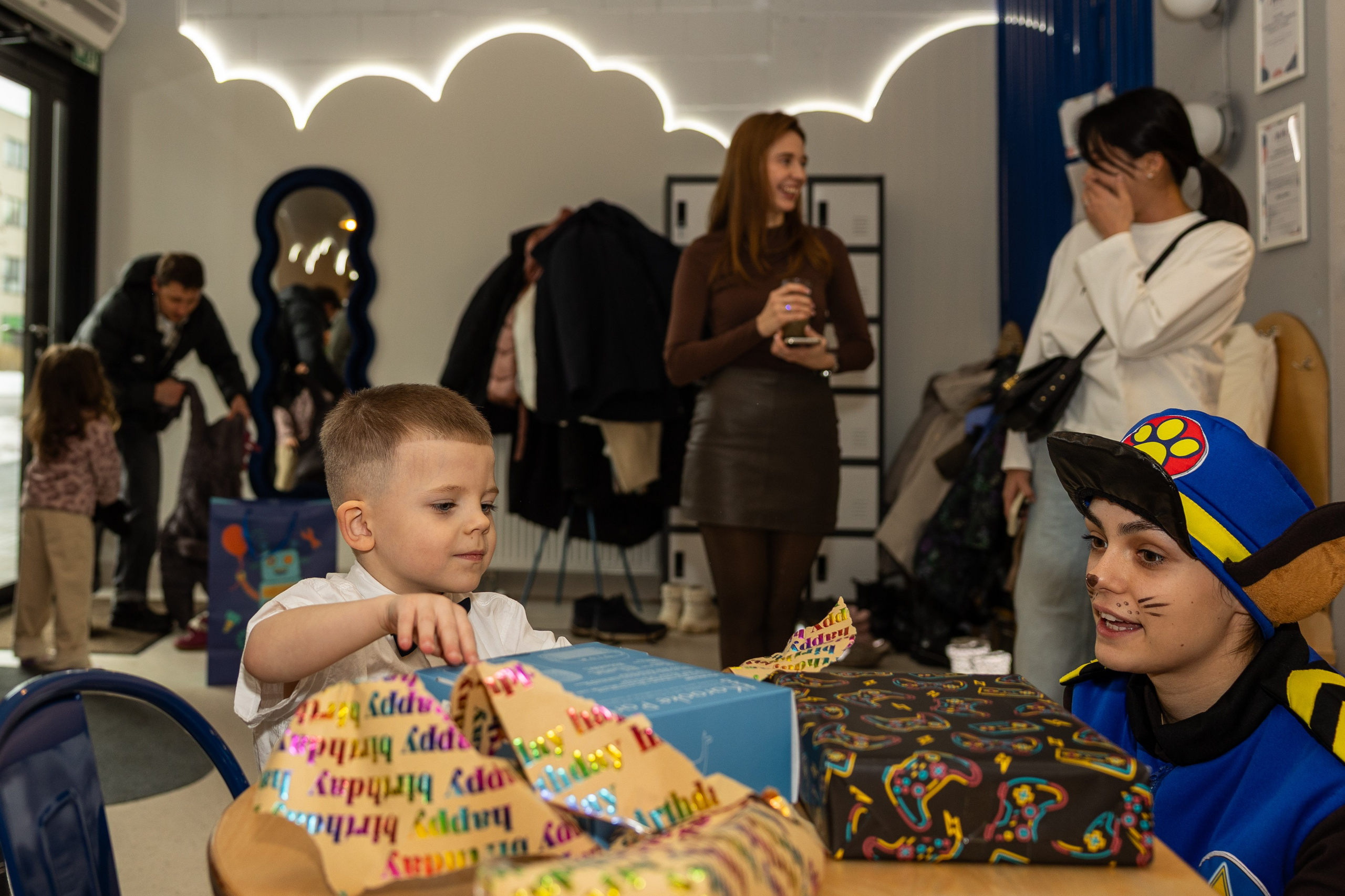 День рождения Артёма 24 января 2026 года. Семейный и детский фотограф в Варшаве Мила Бобровская