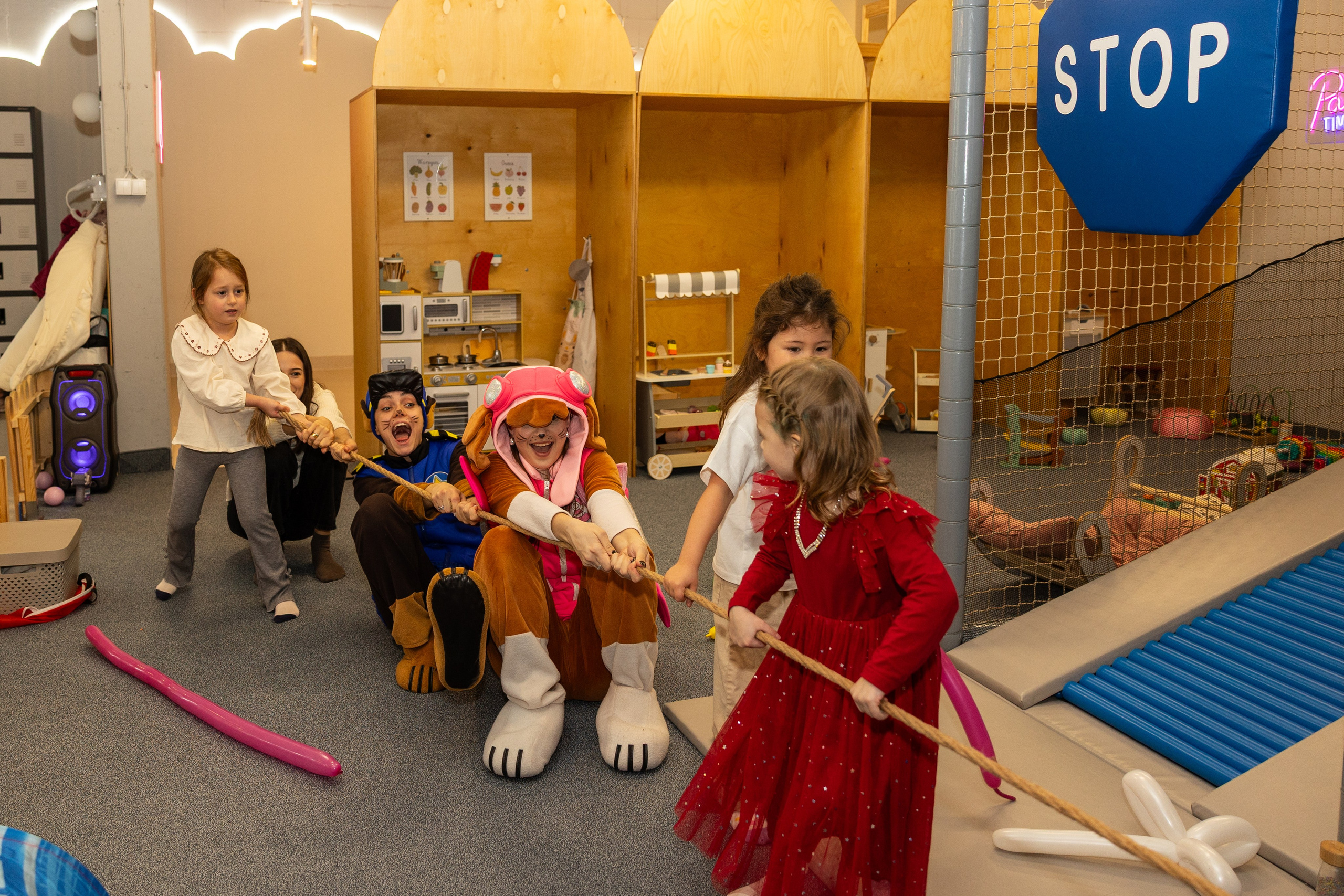 День рождения Артёма 24 января 2026 года. Семейный и детский фотограф в Варшаве Мила Бобровская