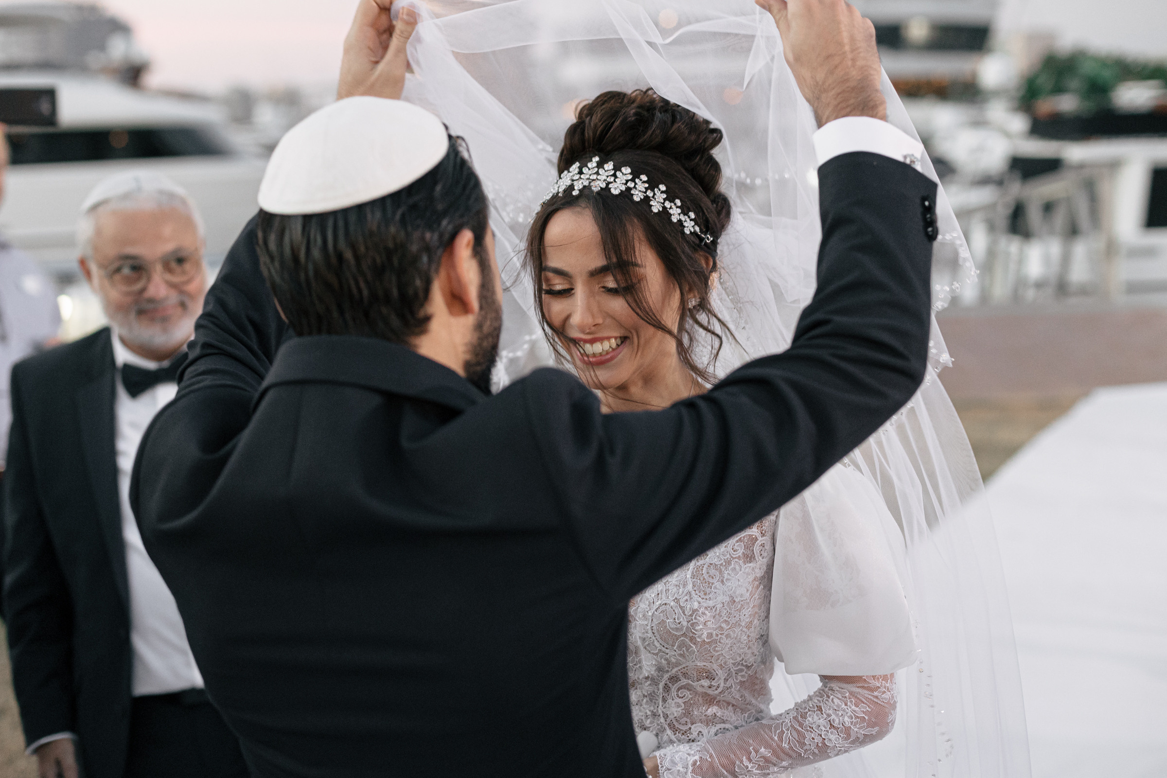 jewish in Dubai, jewish in UAE, jewish wedding, jewish wedding in Dubai, photographer in Dubai, videographer in Dubai, wedding photographer in Dubai, wedding videographer in Dubai, female videographer  in UAE, female photographer in UAE, female videographer, female photographer