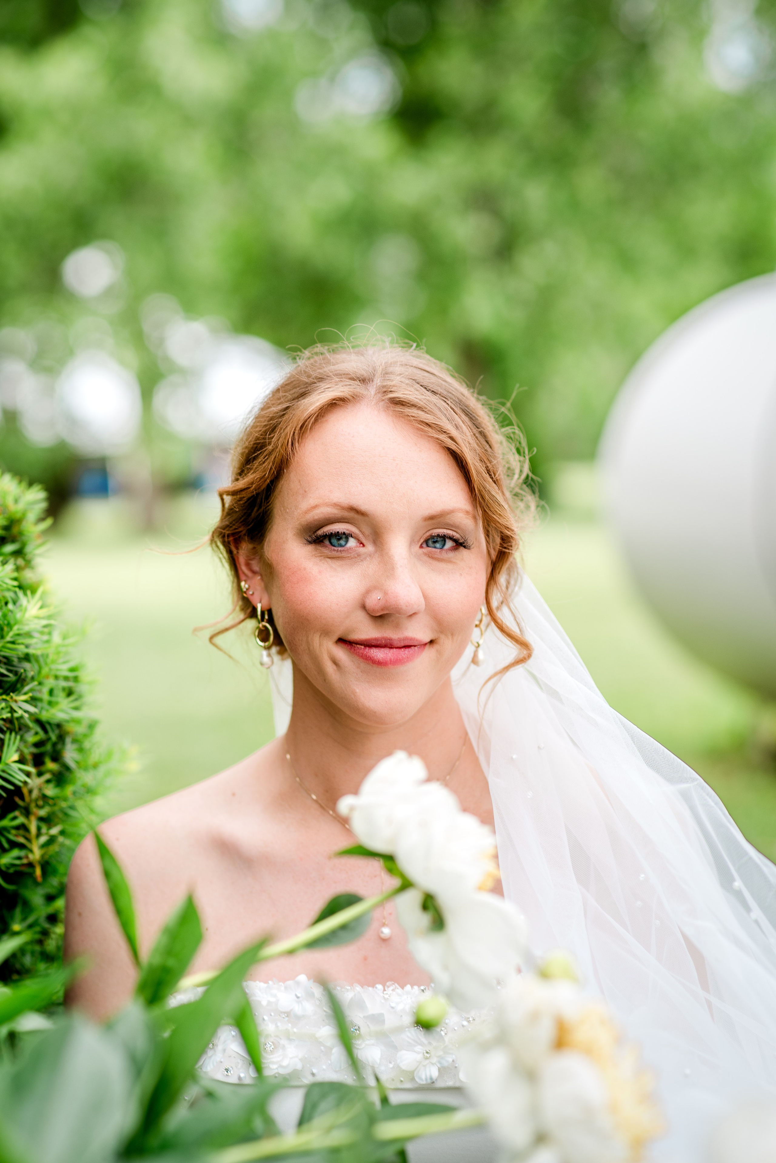 Whimsical & Colorful Backyard Wedding in Howell, MI | Michigan Wedding Photographer. Alexandria Danielle Photography | Fort Wayne & Indianapolis Wedding Photographer