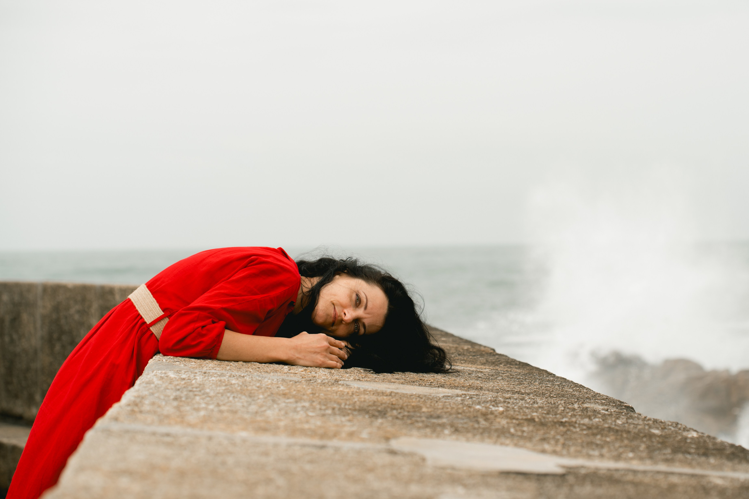 IRINA. FOZ. Anastasiia Antoniuk portrait, family and couple photographer, Portugal