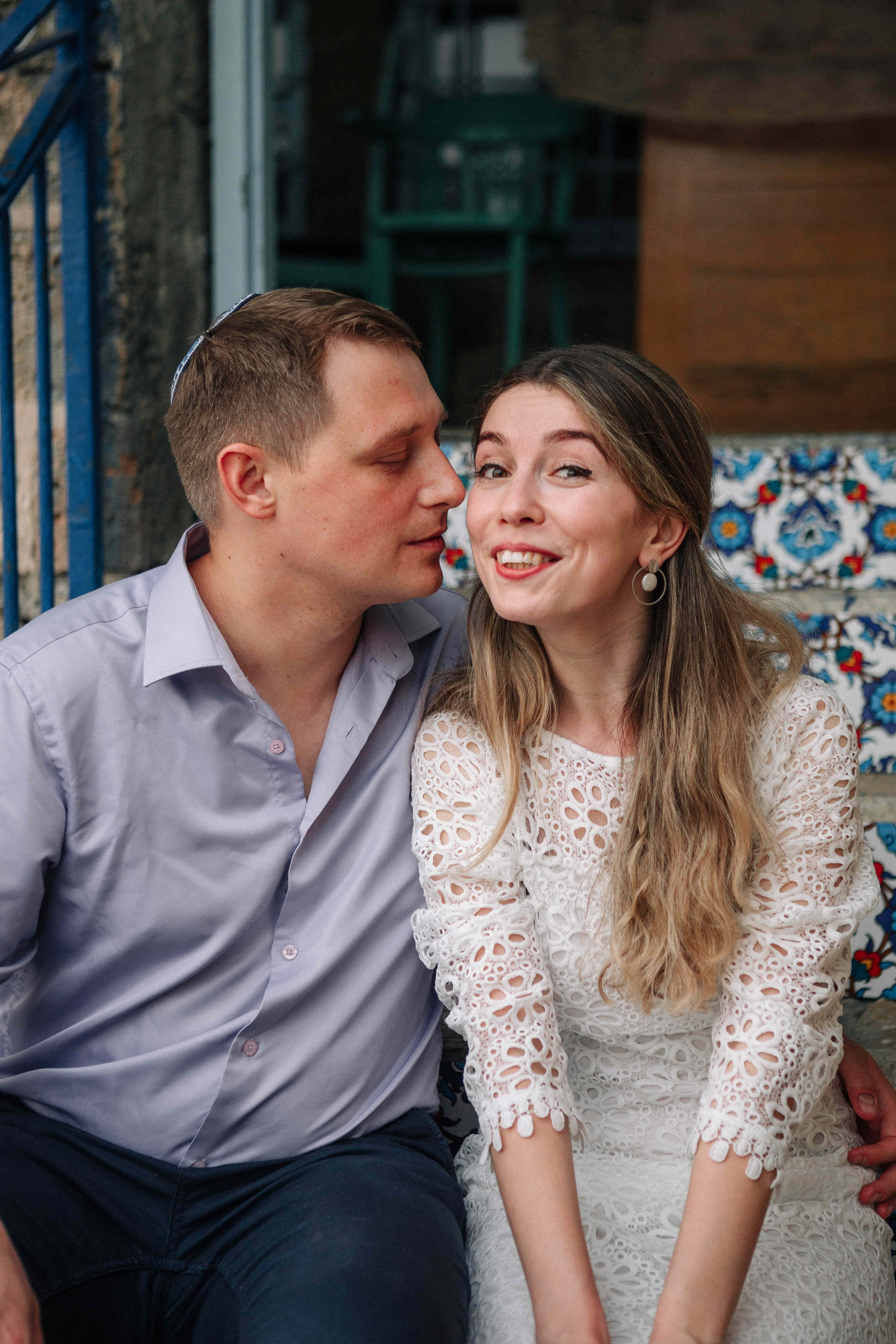 LOVERS IN JAFFO. PHOTOGRAPHER IN ISRAEL