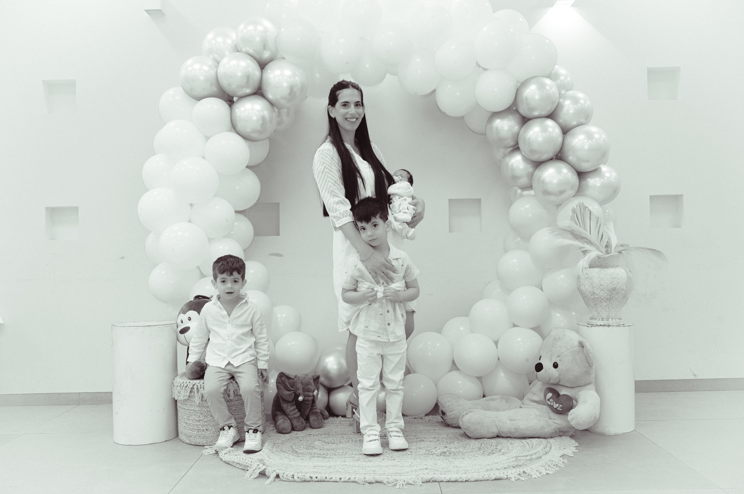 MEITAL & FAMILY. Middle East Photo Agency — Photography & Event Magnets — סוכנות צילום והדפסת מגנטים לאירועים