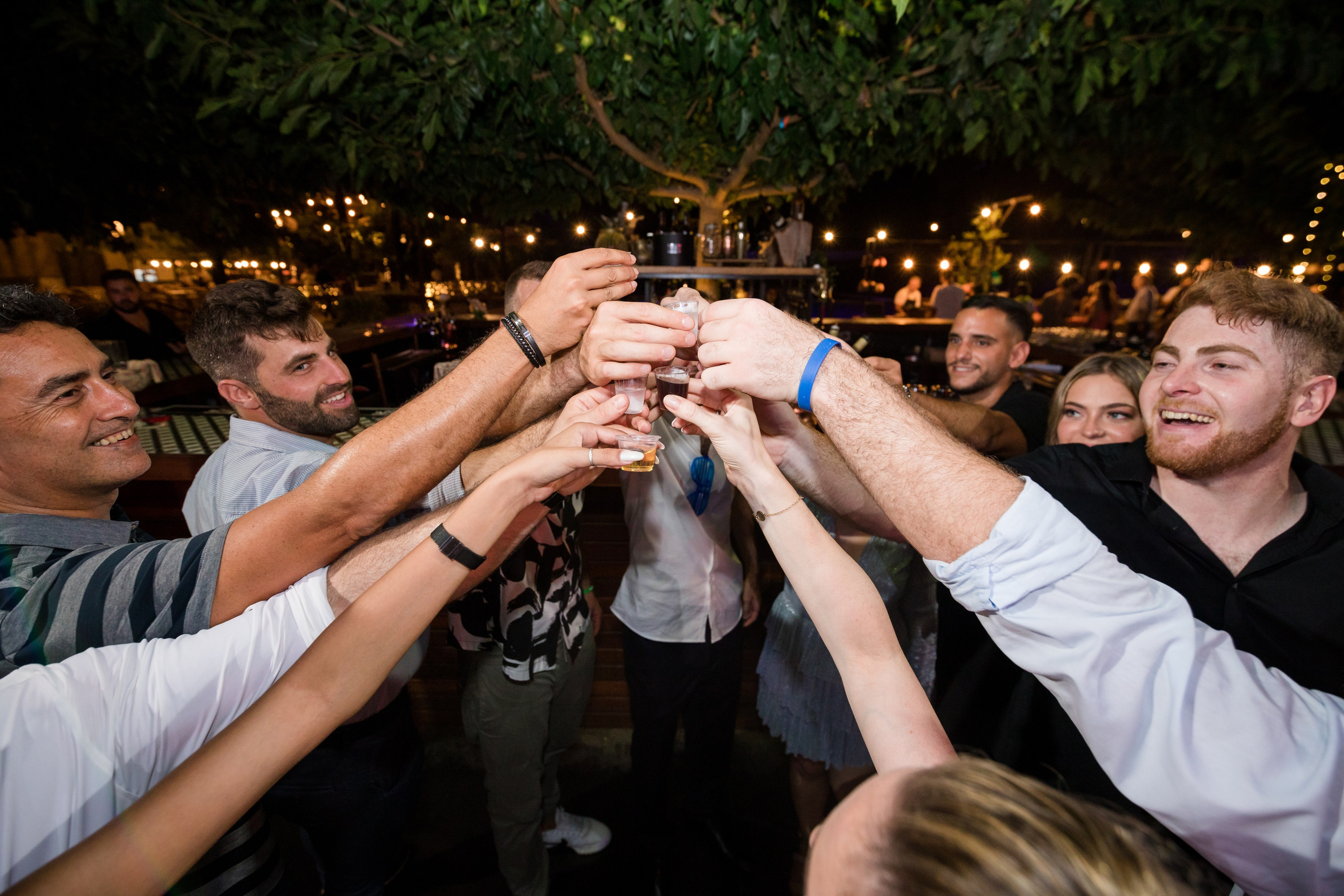 Auneg & Yarin. AMIR BUCHNIK PHOTOGRAPHER