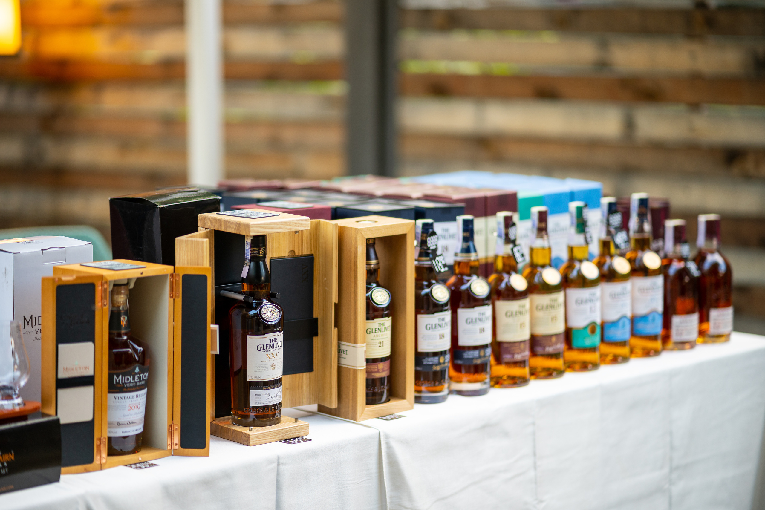 Дегустации. Професионален фотограф в Пловдив и областта