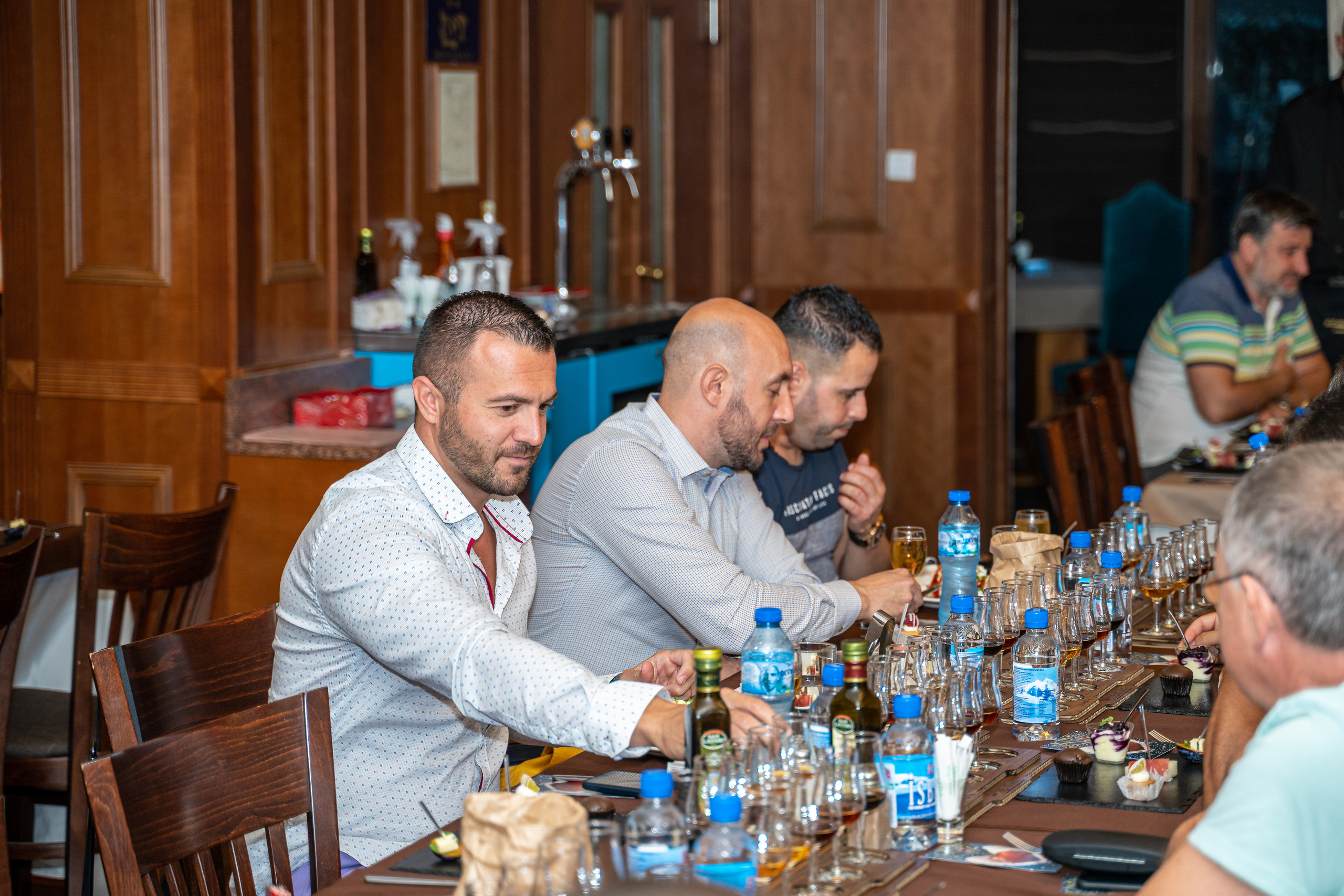 Дегустации. Професионален фотограф в Пловдив и областта