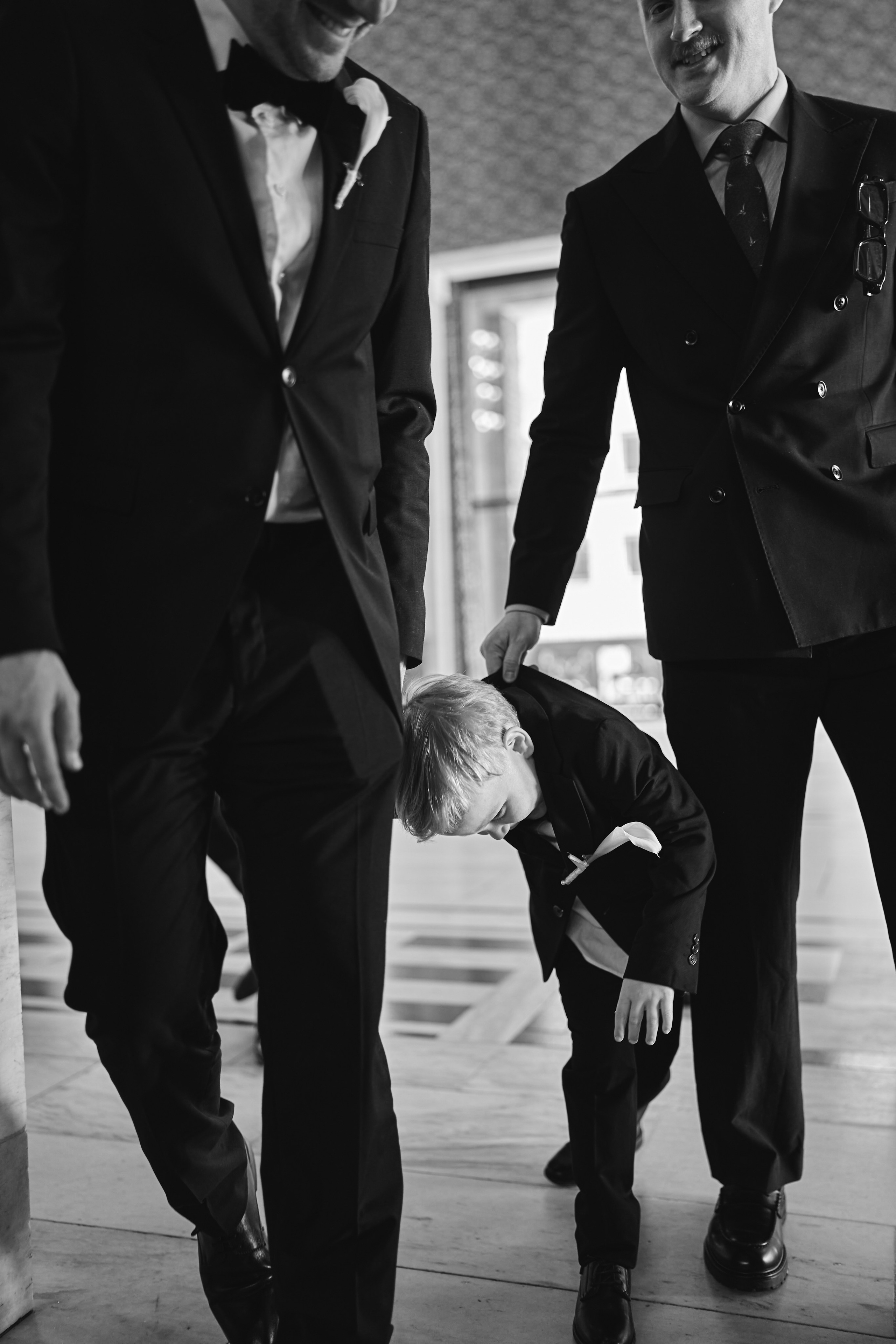 Dokumentarisk og ekte bryllupsfotografil. Bryllupsfotograf i Oslo. André Korsak – candid og dokumentarisk fotograf