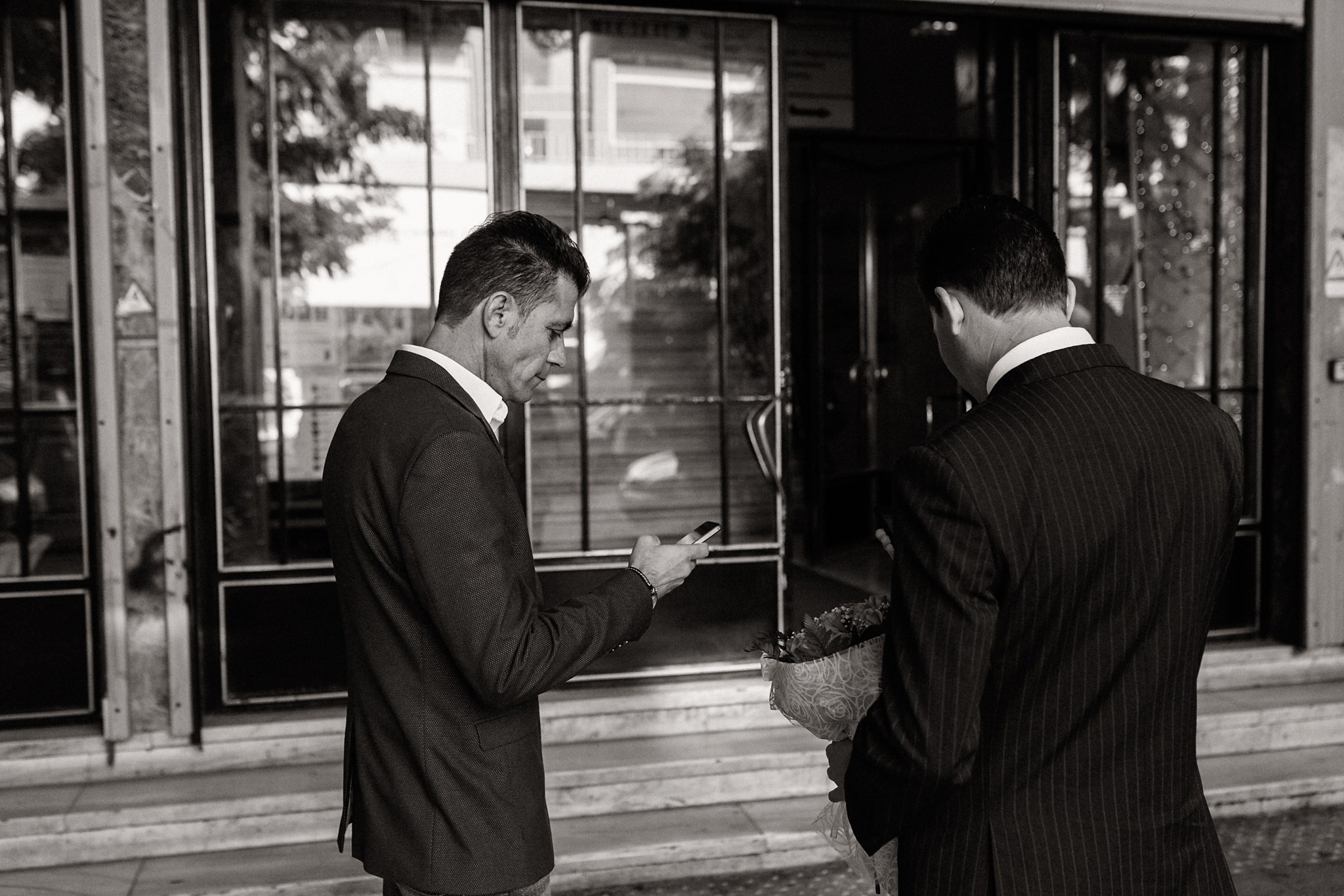 Ronalds & Svetlana, Crete. Denny Savon — Photographer in Santorini | Weddings, Love Stories & Flying Dress