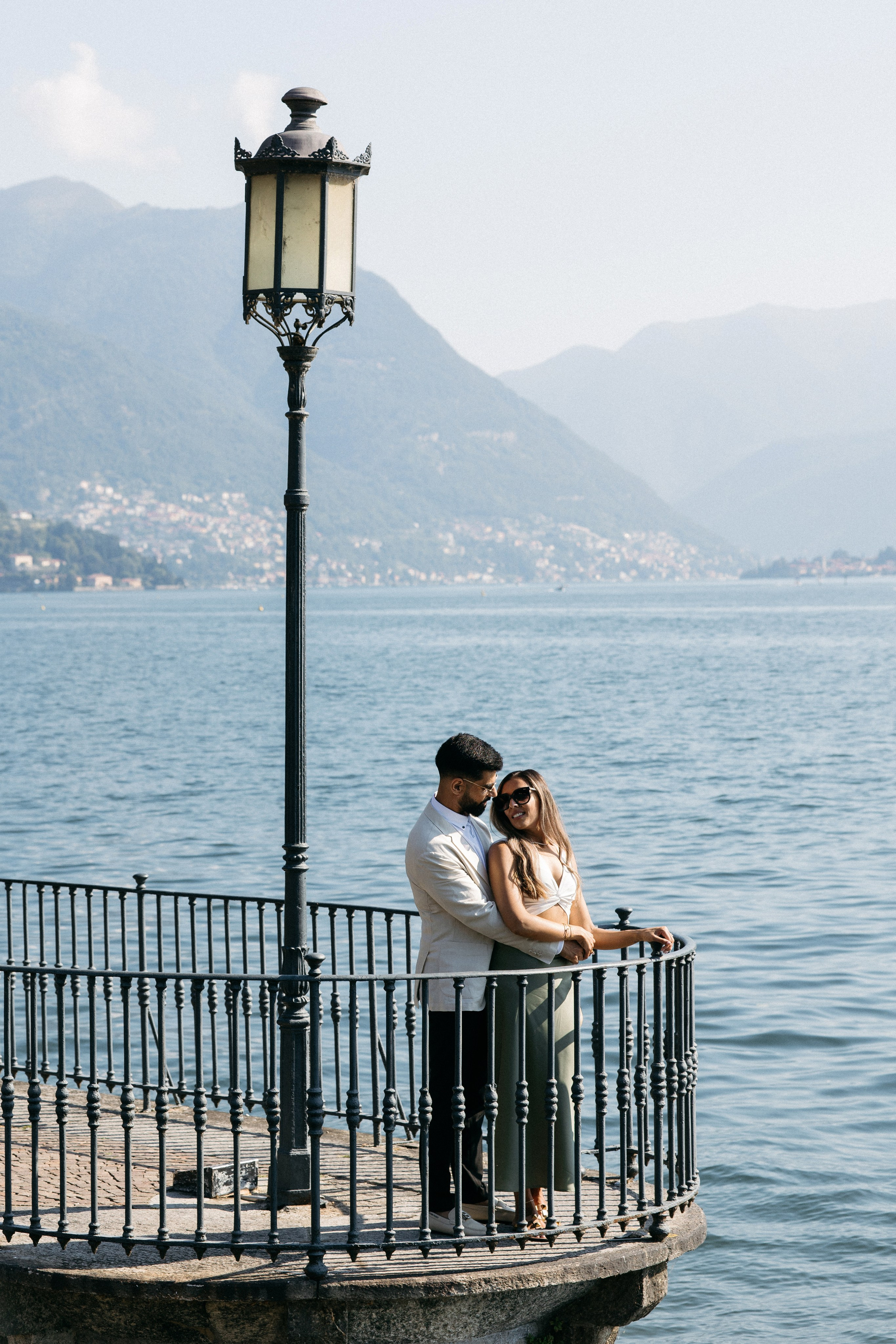 She said yes 💍. Wedding photographer in Italy