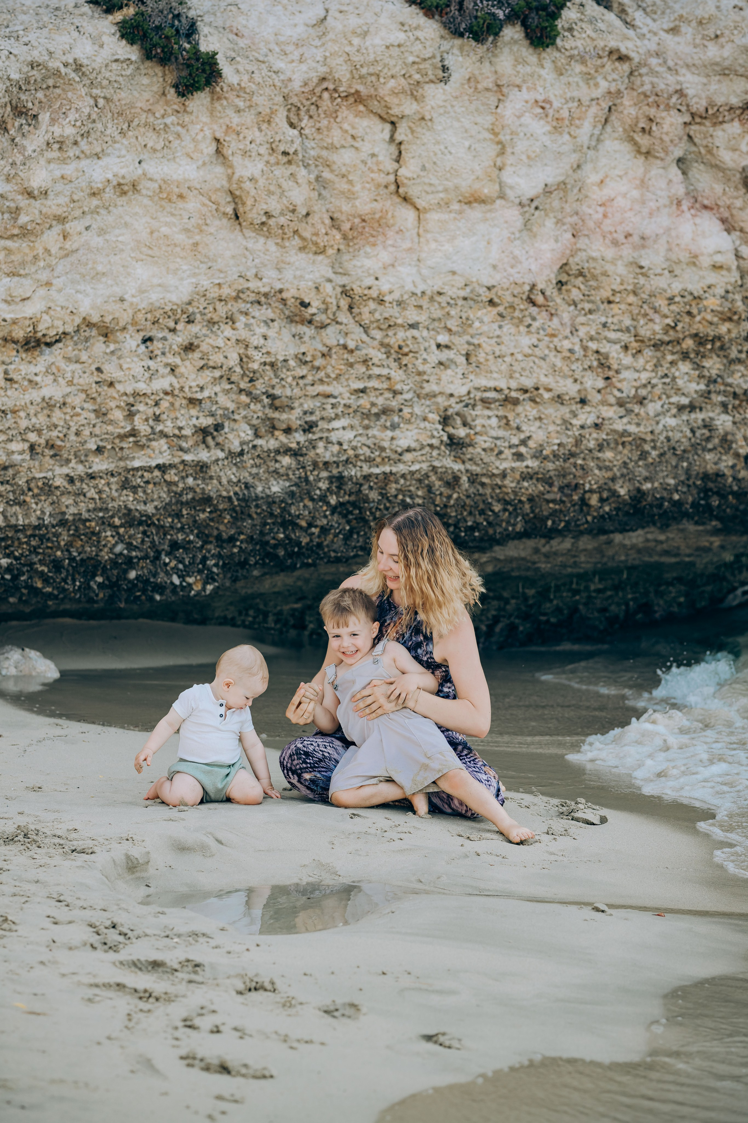 Mom of both. Photographer in Mallorca