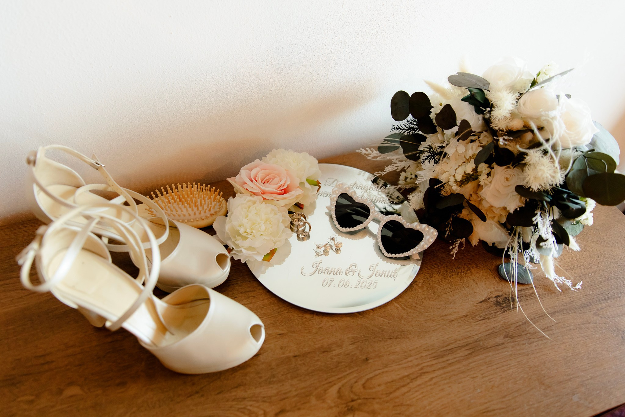 Ioana & Ionuț | Nuntă de poveste la Păstrăvăria Poiana din Mălini județul Suceava. Servicii foto-video profesionale, pentru momente de neuitat