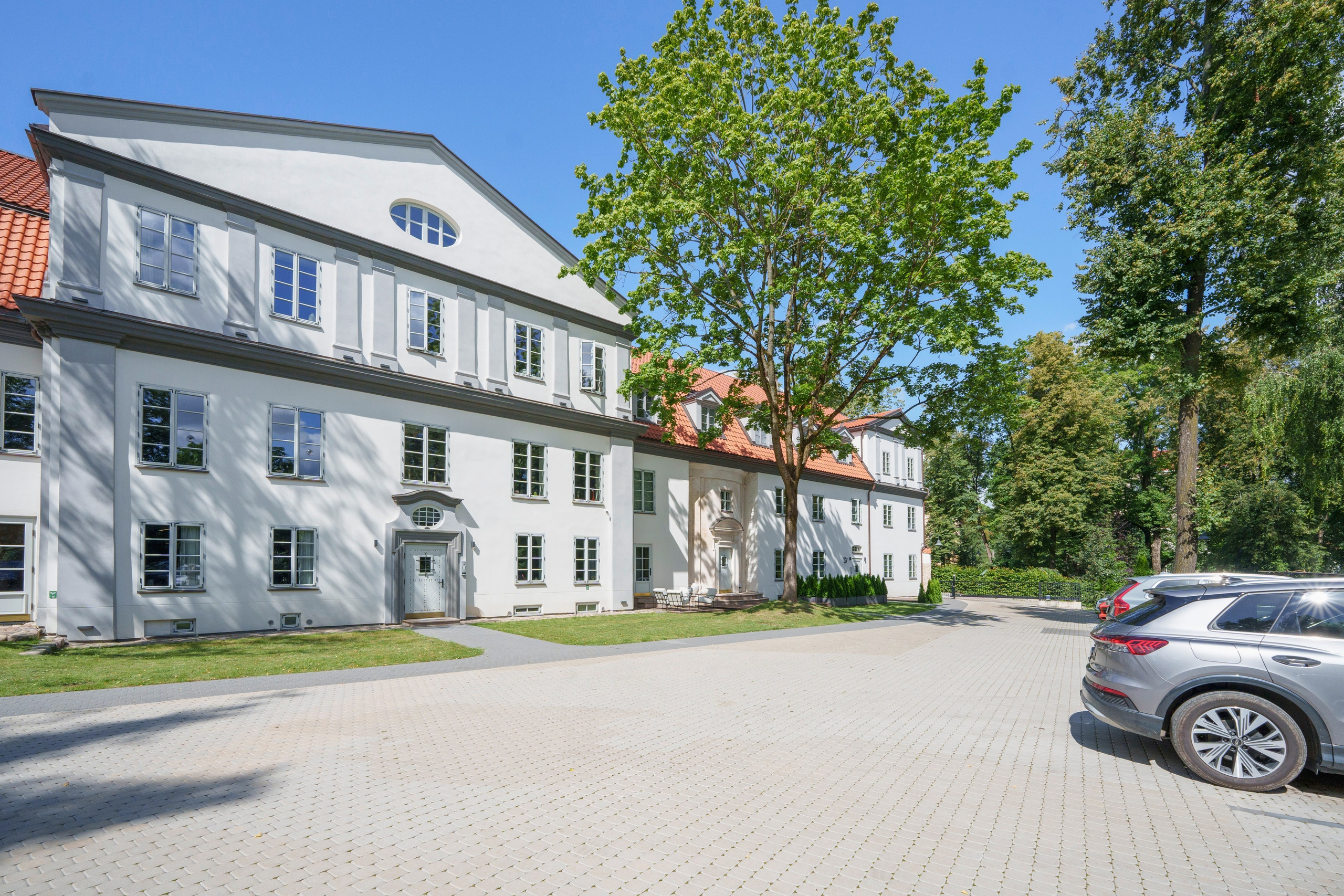 Teatro g. 7 , Vilnius