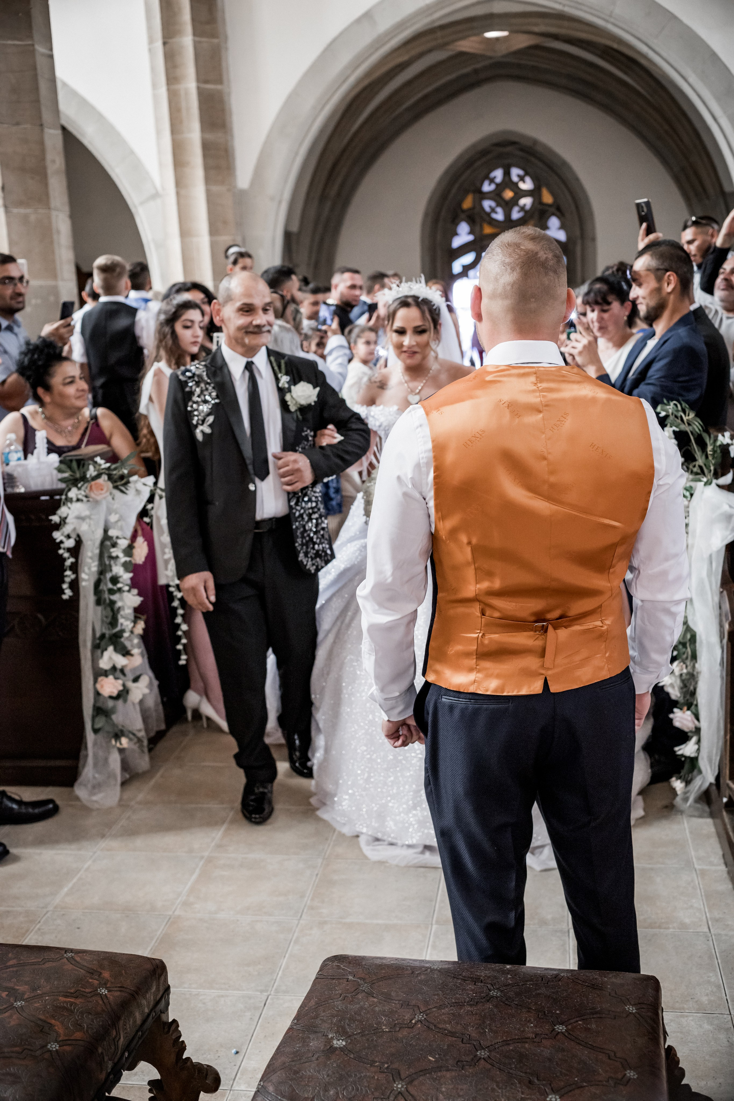 Pavel & Yveta. Svatební fotograf a kameraman v Česku a po celé Evropě — Teplice, Ústí nad Labem, Praha, Drážďany