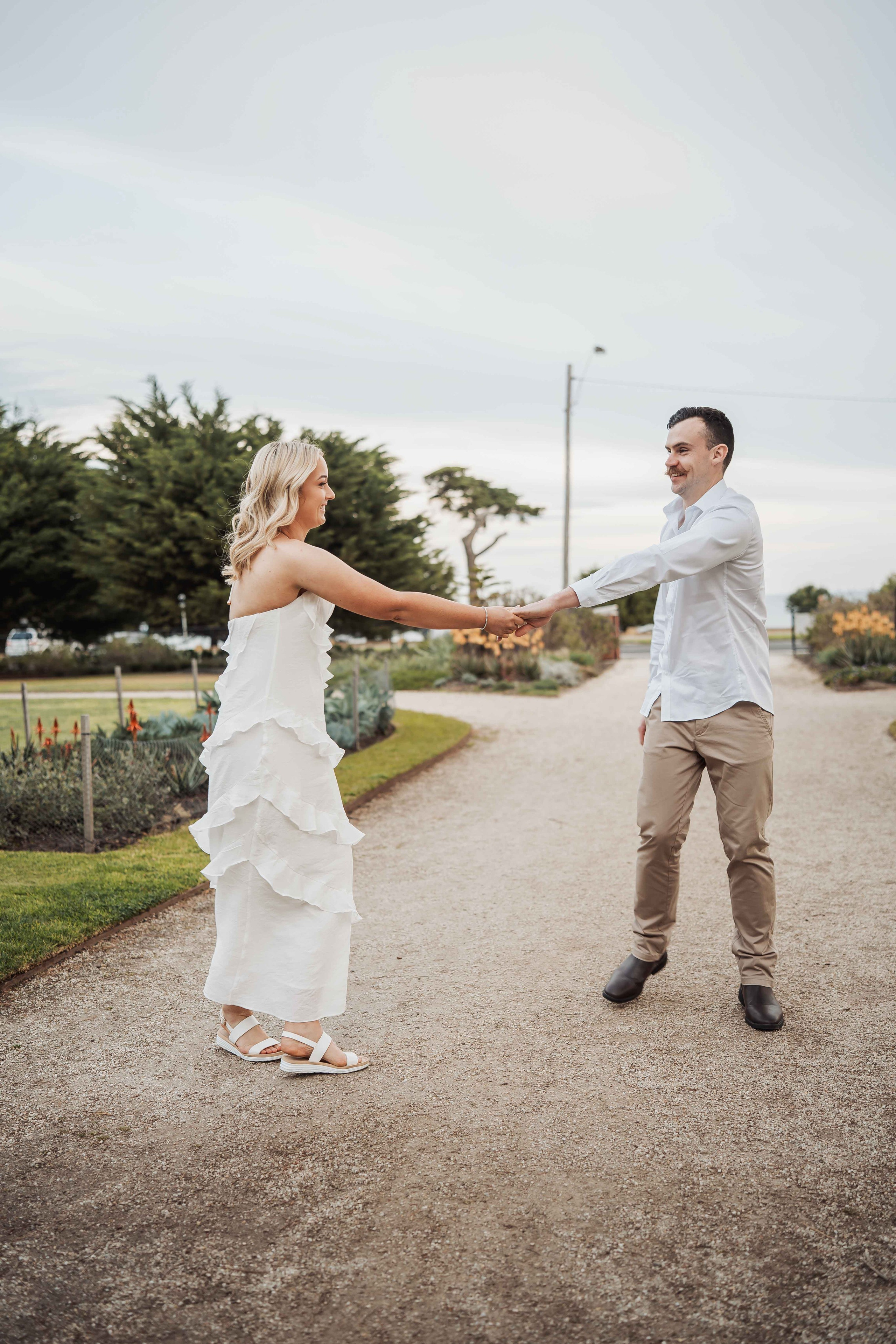 Melbourne pre-wedding photographer, engagement session Melbourne, pre-wedding shoot Victoria.