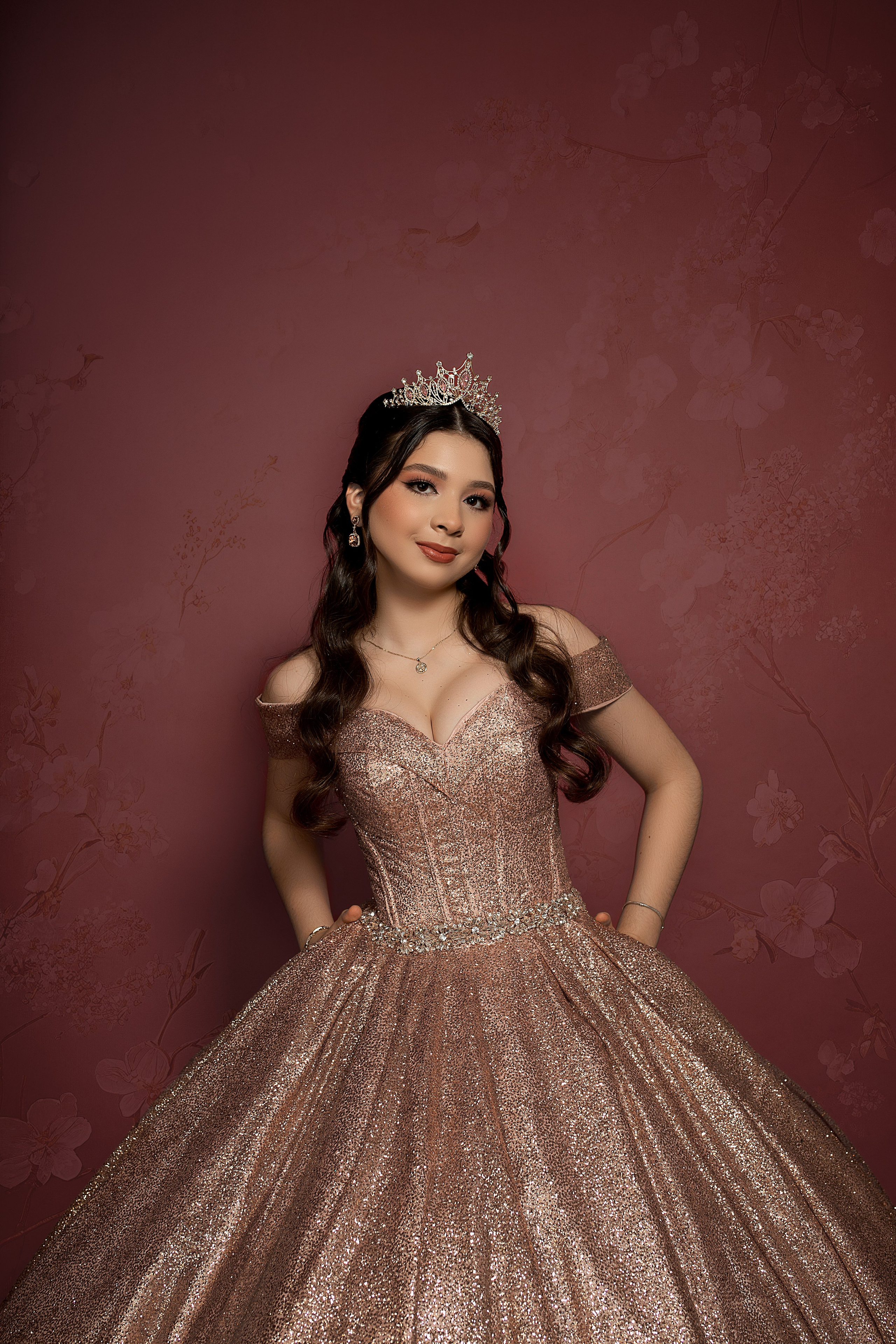 Sesion formal de XV años en estudio. Paula Maria. Виктория Кастельянос. Русскоязычный фотограф в Мексике