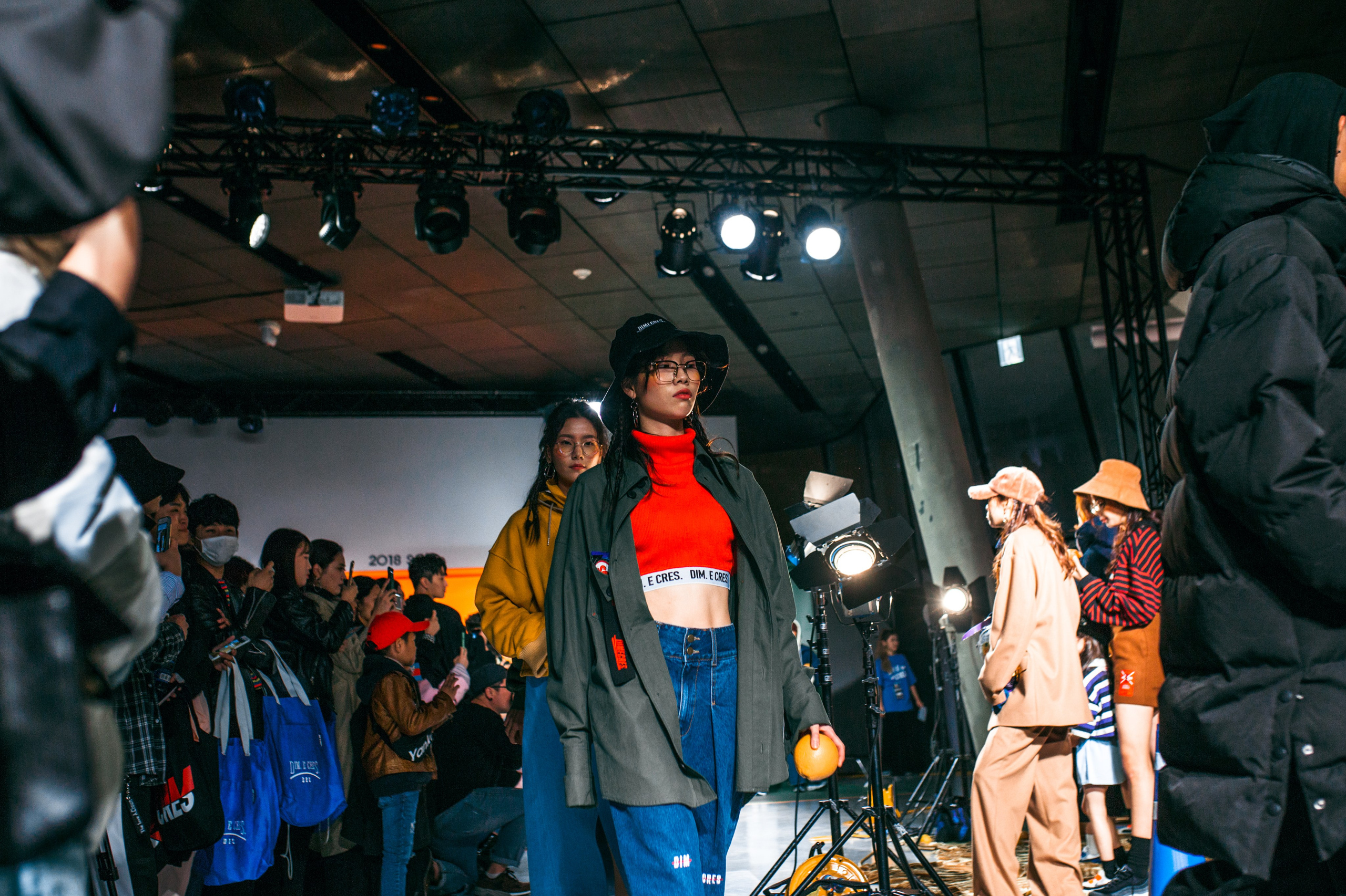 Seoul fashion week 2014 (CRES. E DIM show). Portrait photographer in South Korea Olga Lian