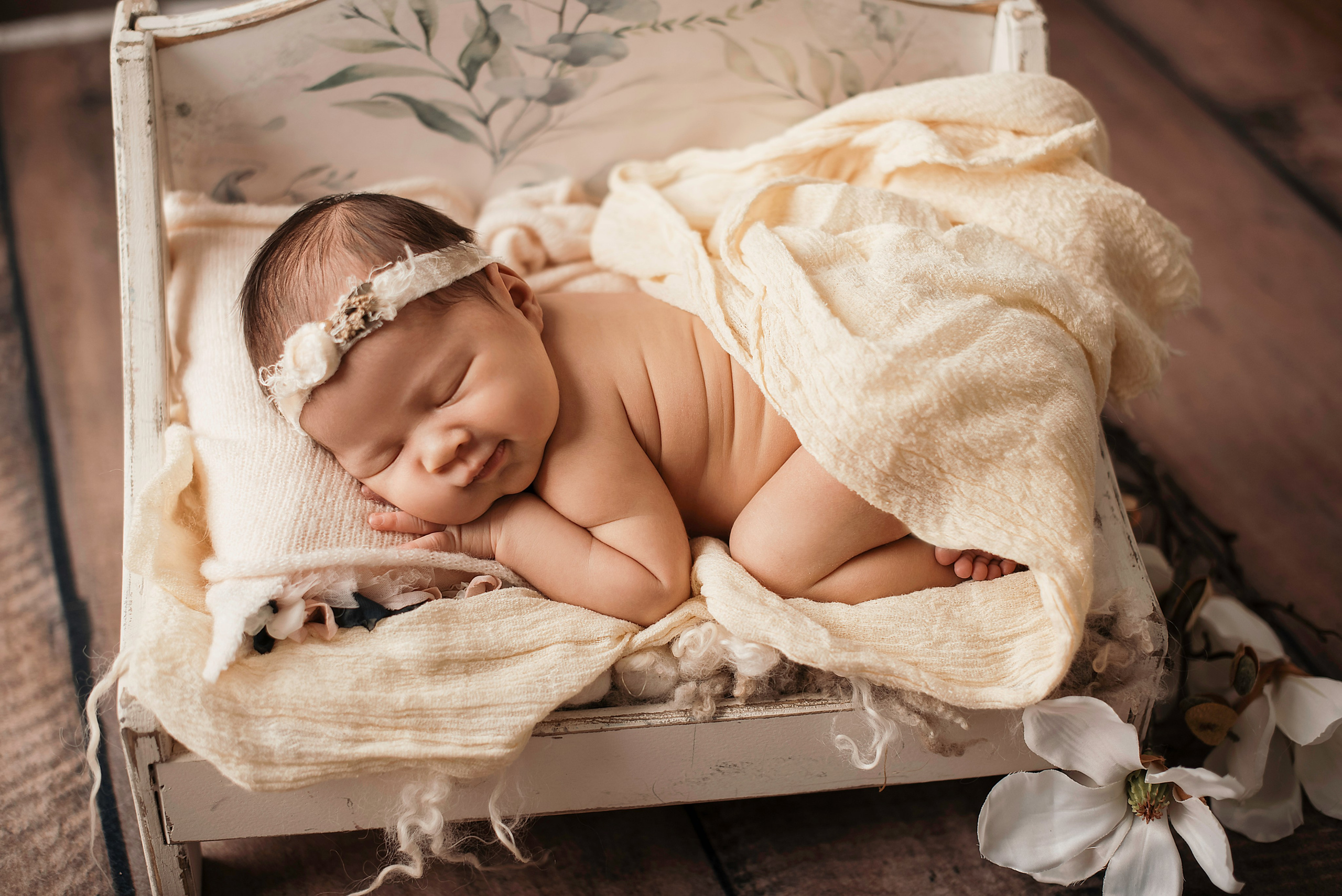 Little Artemis, 10 days. Newborn, pregnancy, family photographer in New Jersey