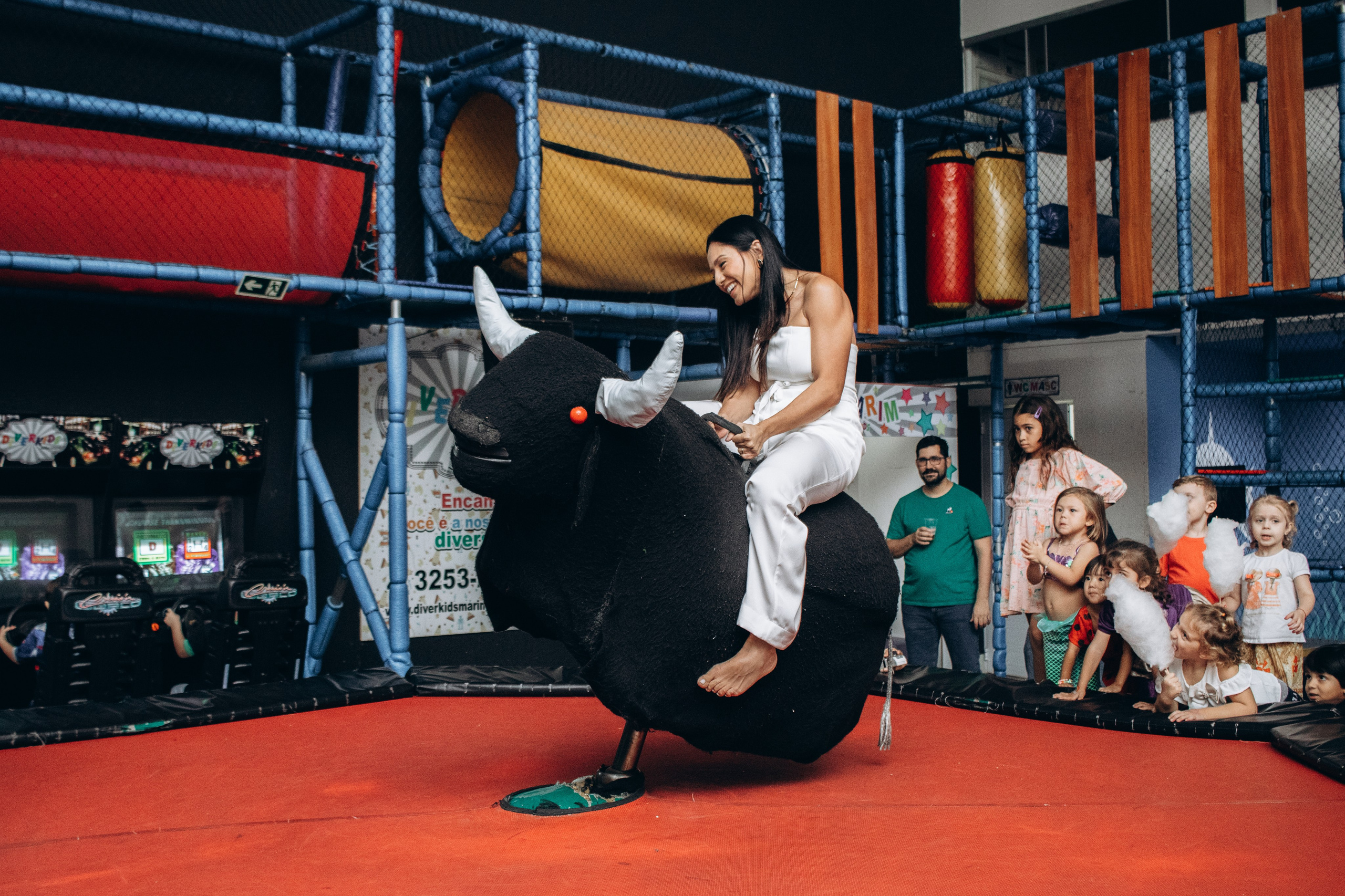 Alice — Aniversário 4 anos. Principal