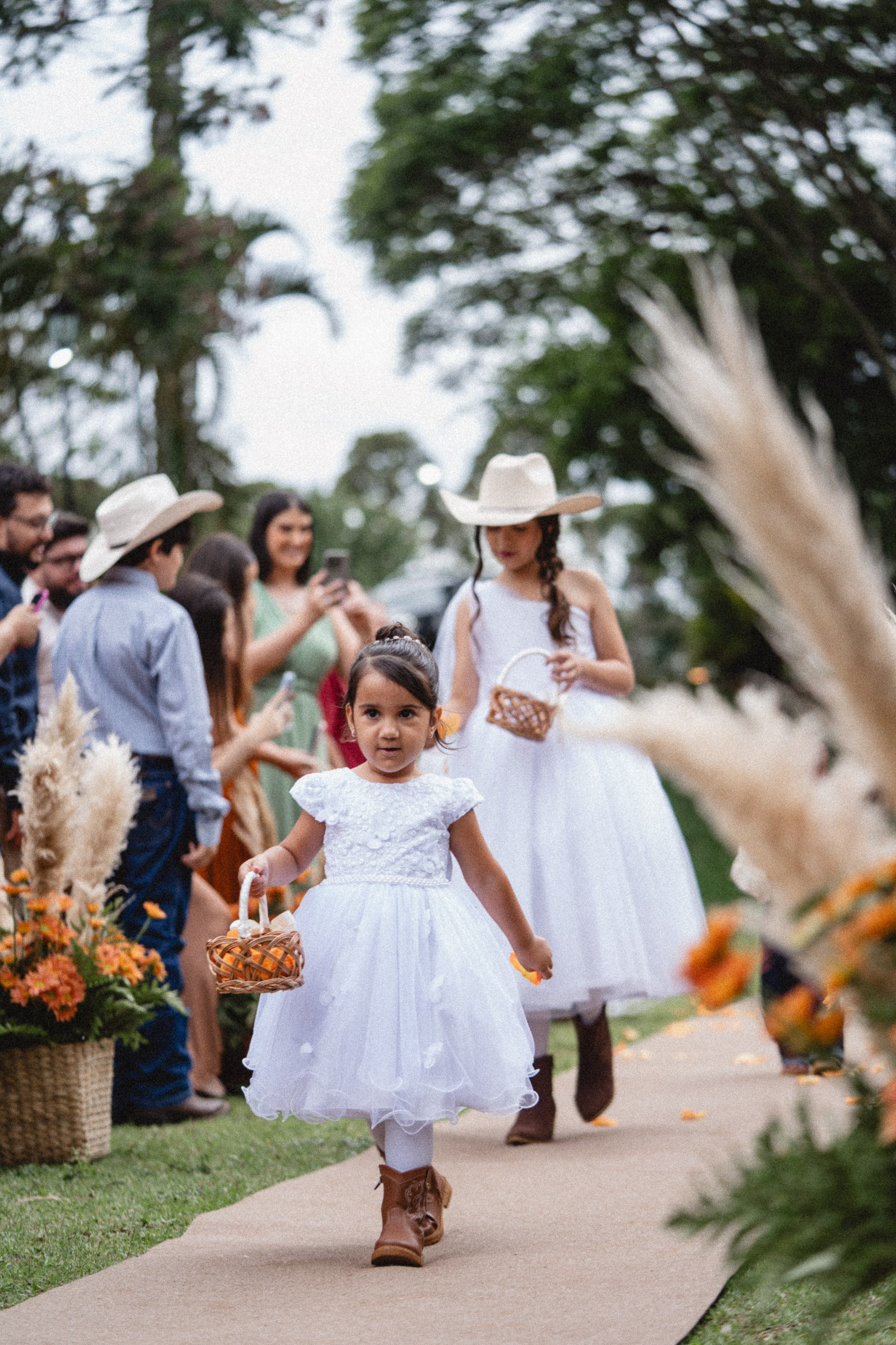 Casamento Amanda e Guilherme — Espaço Ozanan. Fotógrafo de casamento e Filmmaker de casamento
