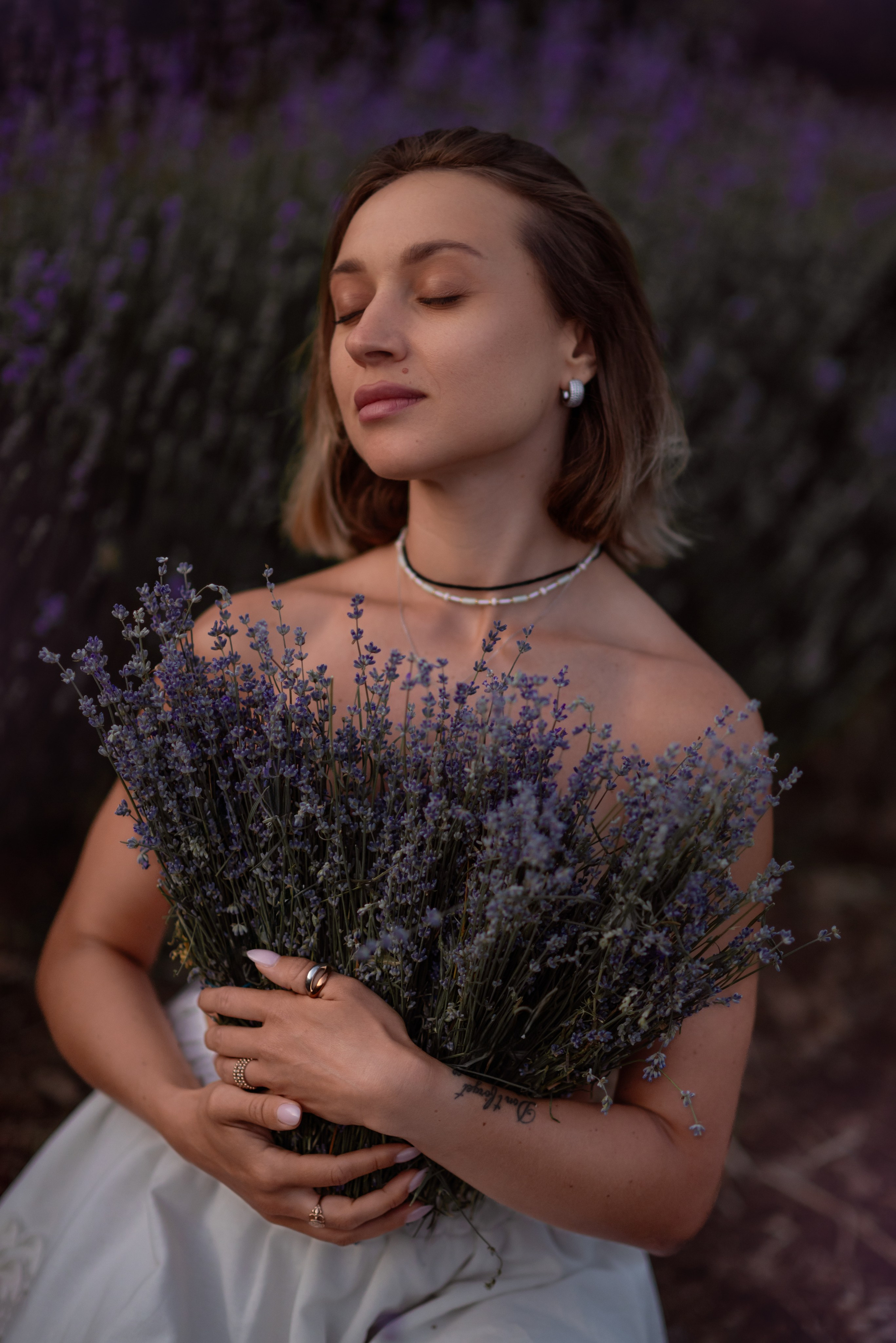 Фотосессия девушки в Лавандовом поле в Анталии