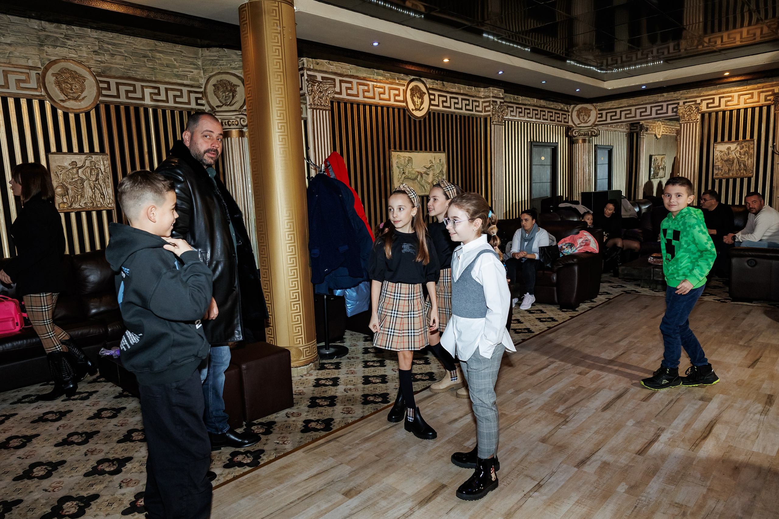 Честит Рожден Ден. Фотограф Ирина Йотова