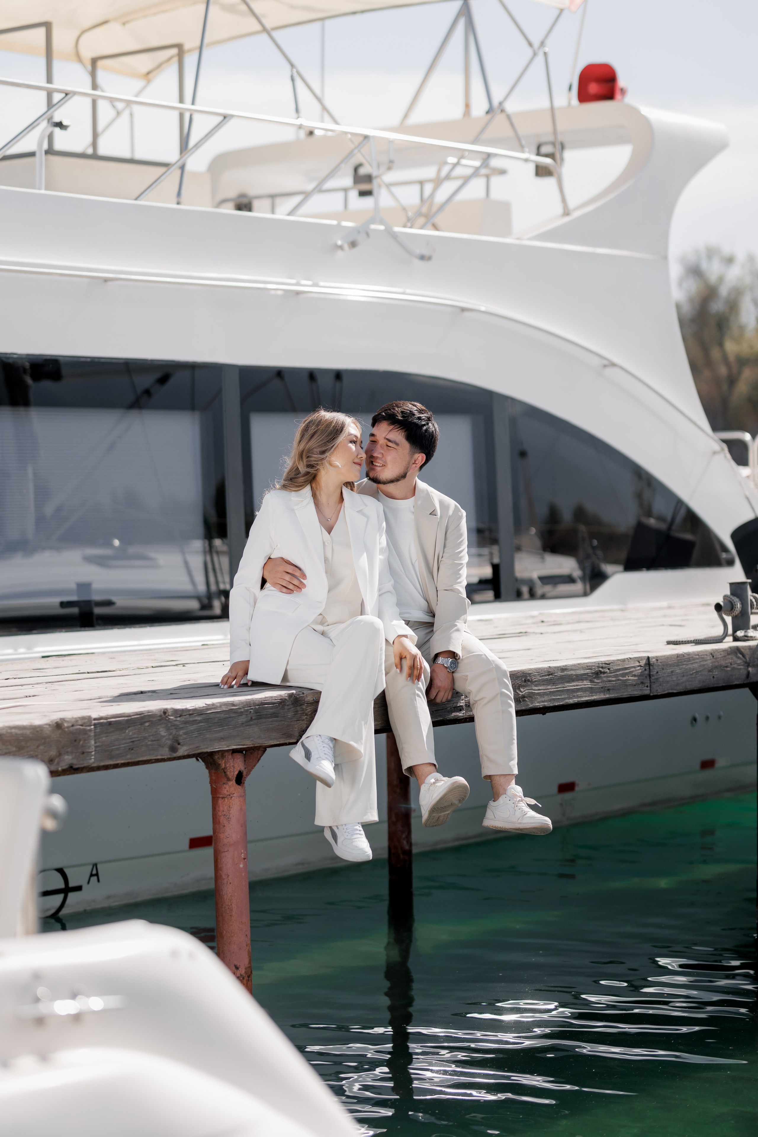 ISSIK KYL. Mandarin.photo