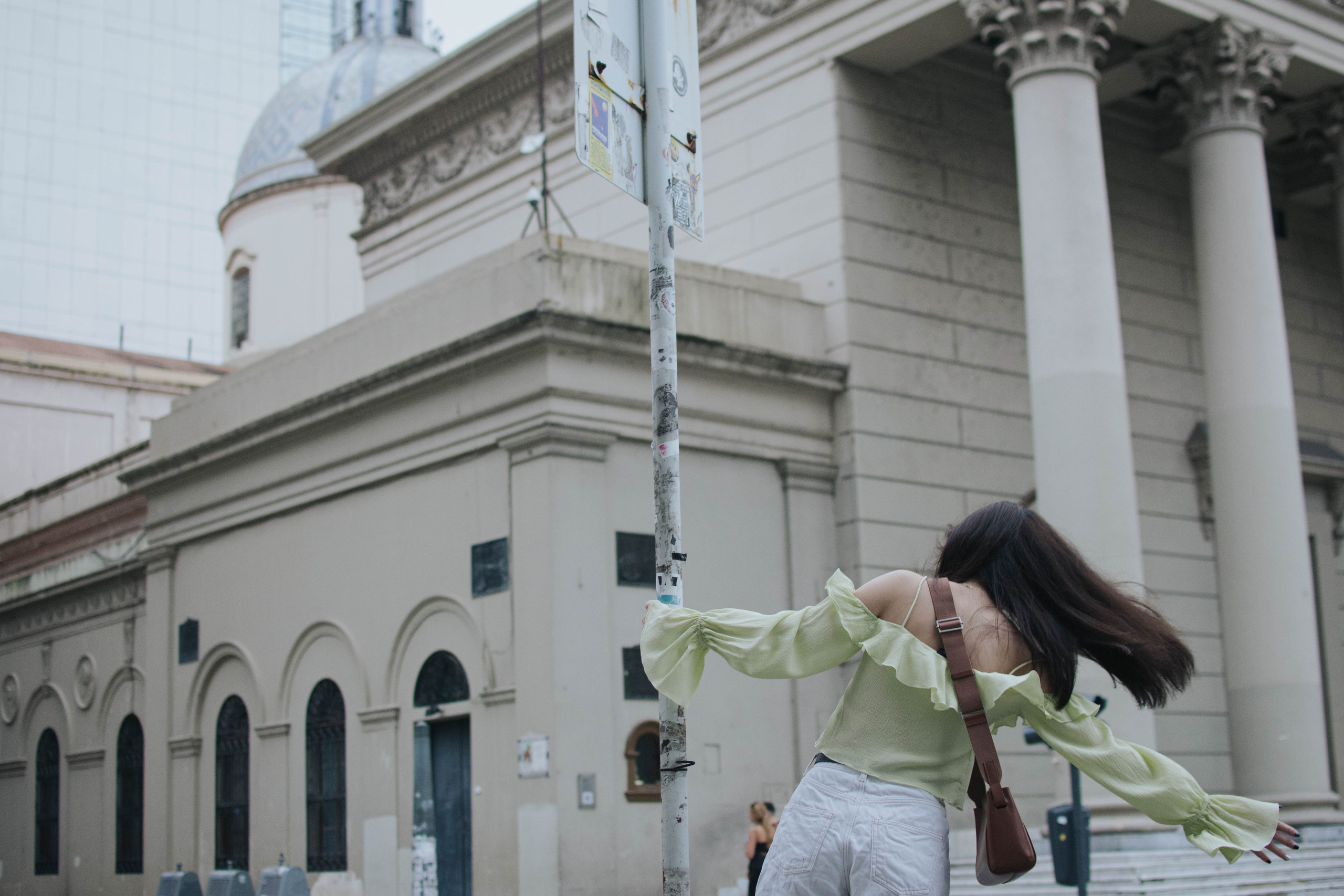 Manbing in Buenos Aires. Photographer @elmirkami in the city of Buenos Aires