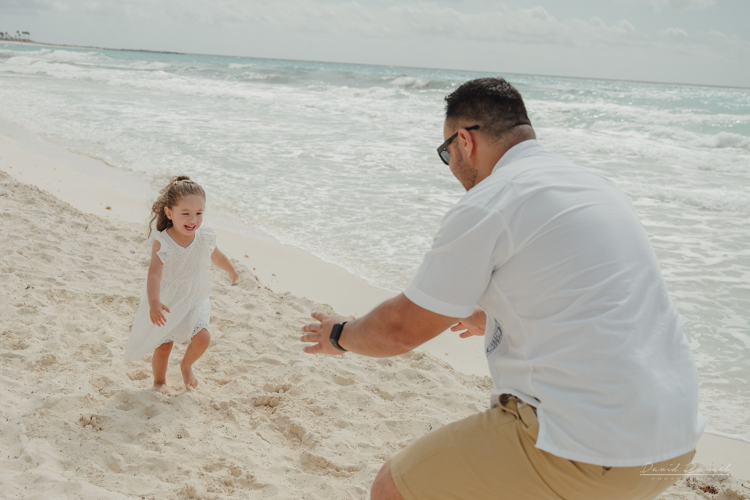 Family & Life Style Portfolio. Destination wedding photographer based in Cancun and Riviera Maya with service worldwide