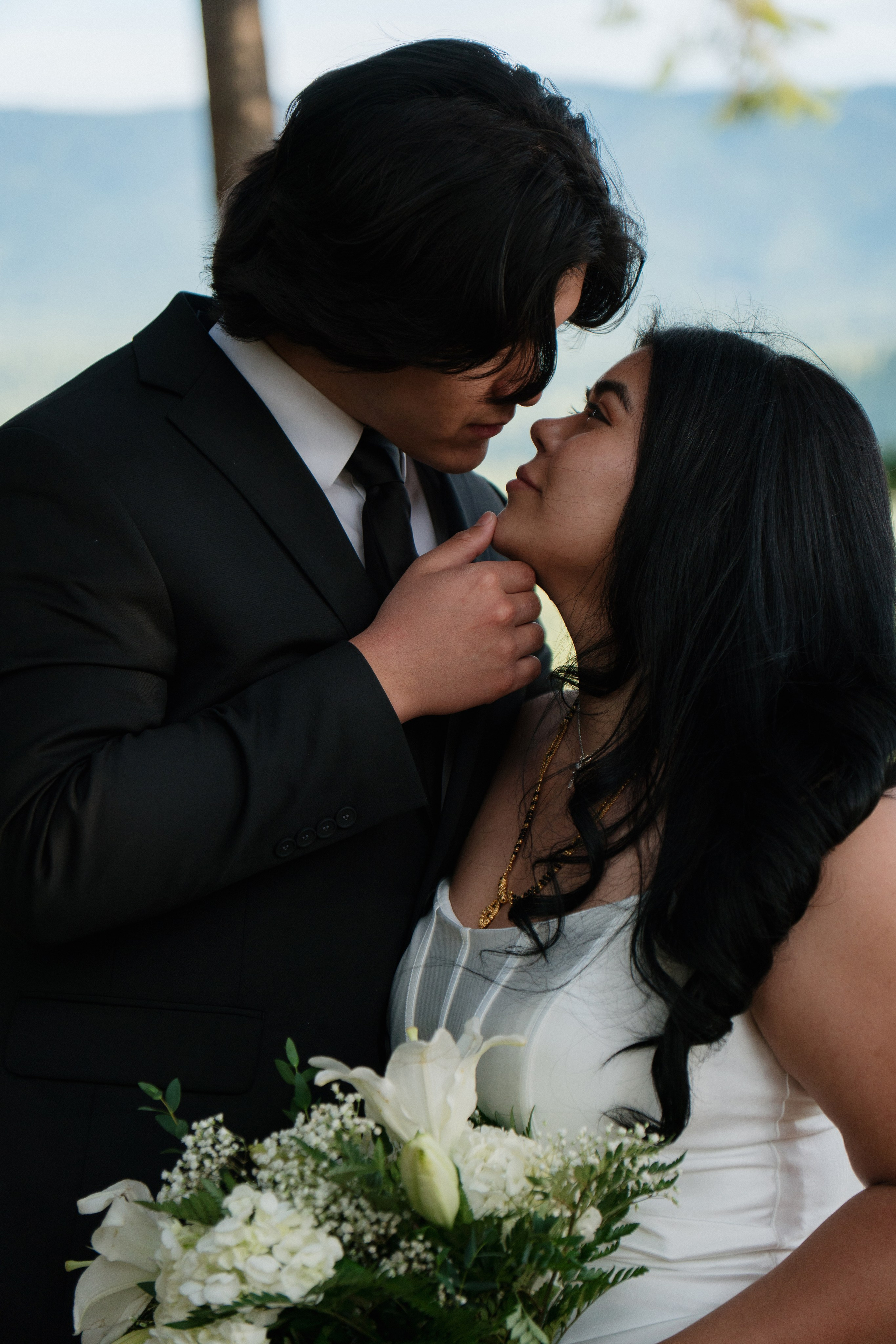 Guilianna and Jay | Intimate Wedding. Photographer in Washington Sophia D