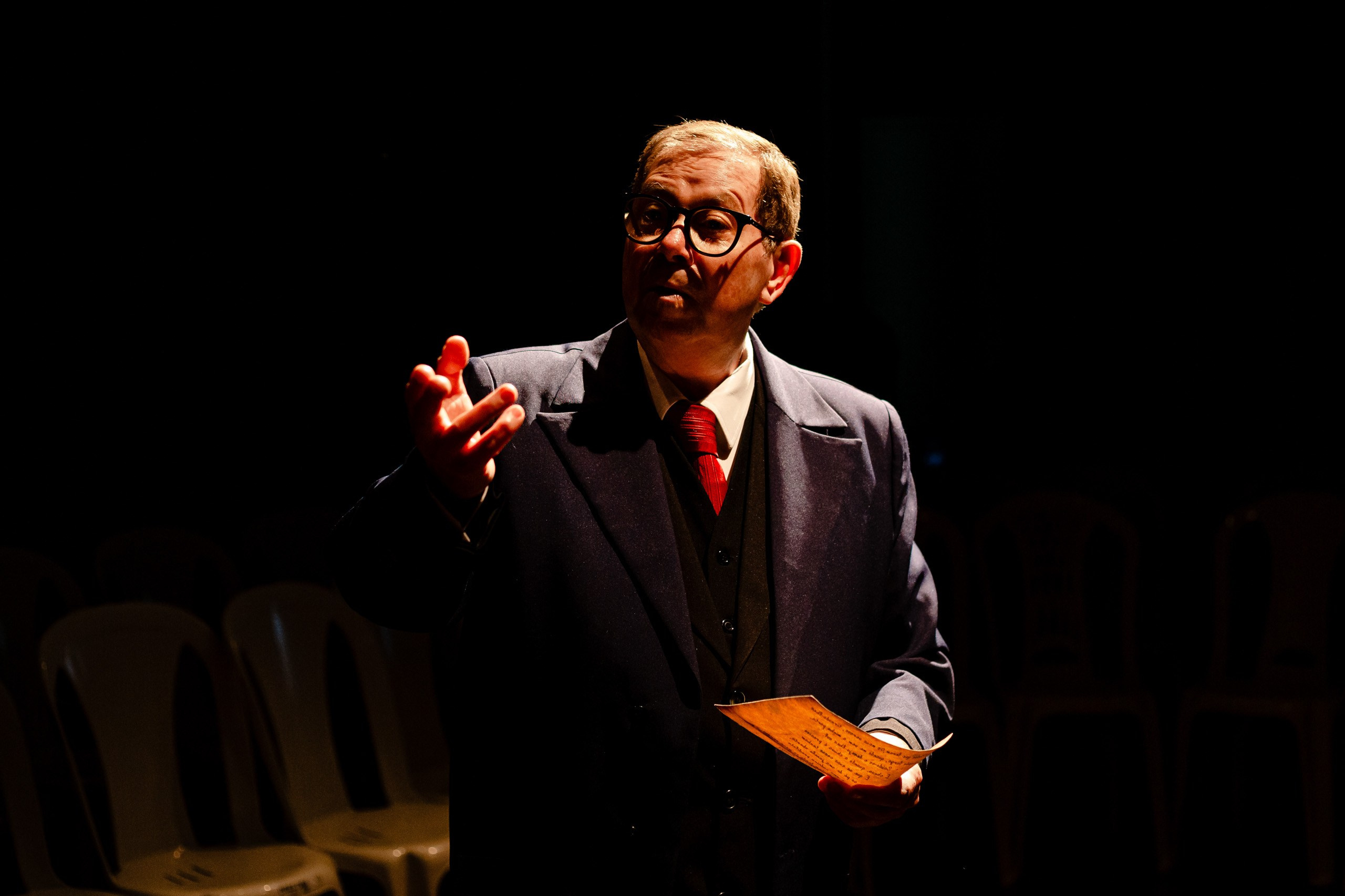 Espetáculo teatral As Pessoas de Minha Pessoa — Valentim Schmoeler