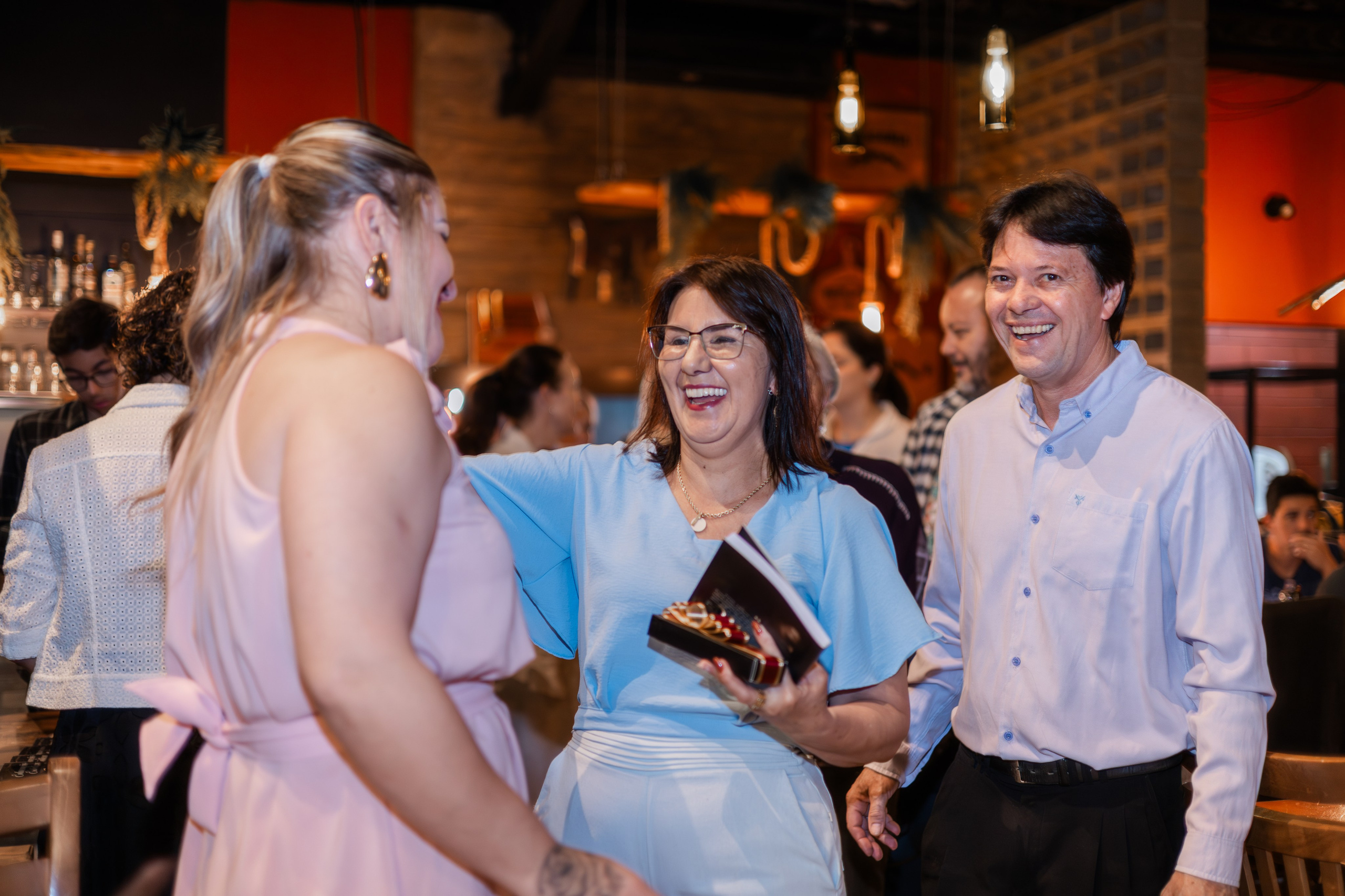 Lançamento de Livro Vivi Princival