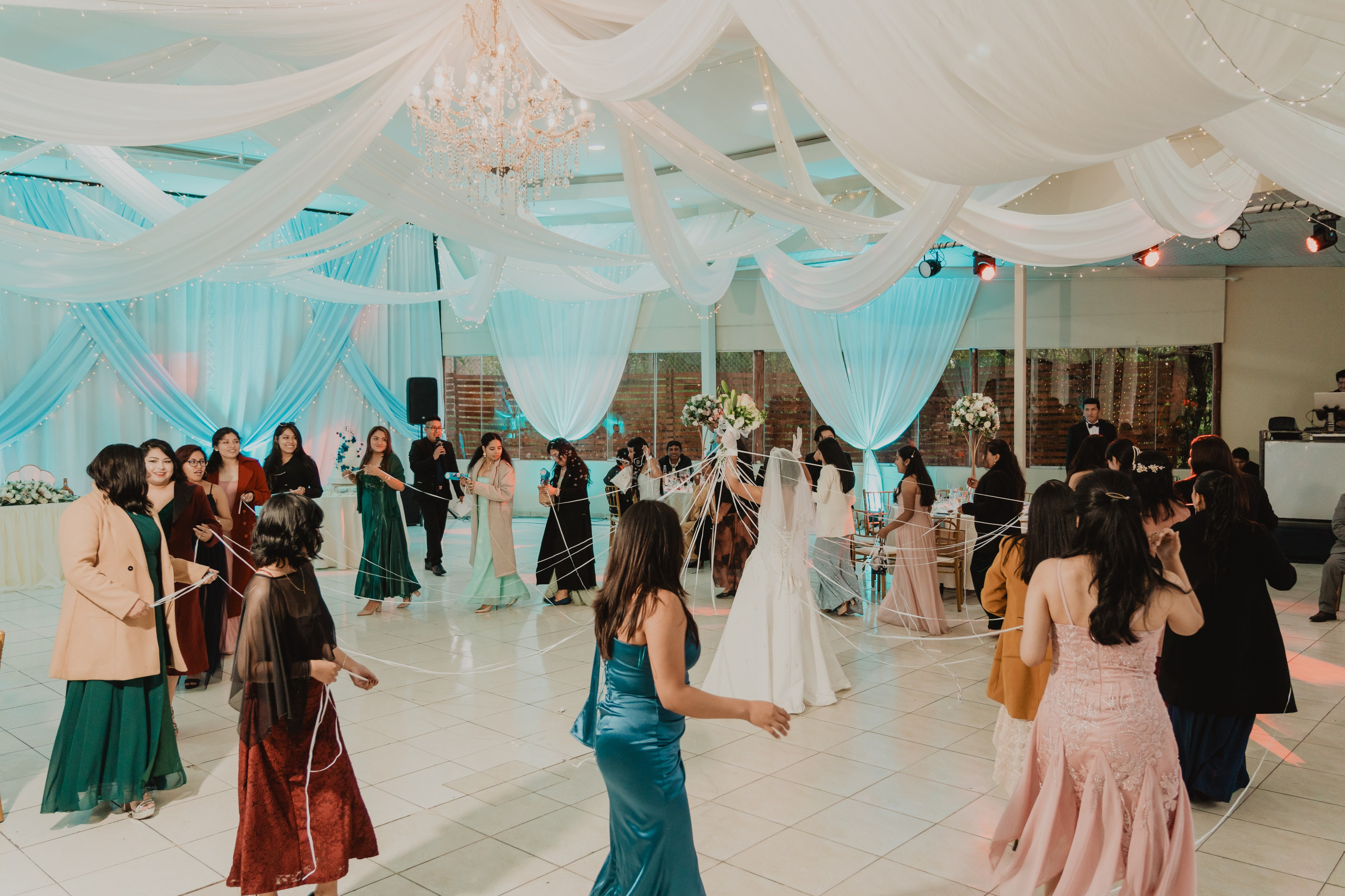 STEISY + EMMANUEL | BODA RELIGIOSA. Studio KVTA | Fotografía y Video de Bodas en Arequipa
