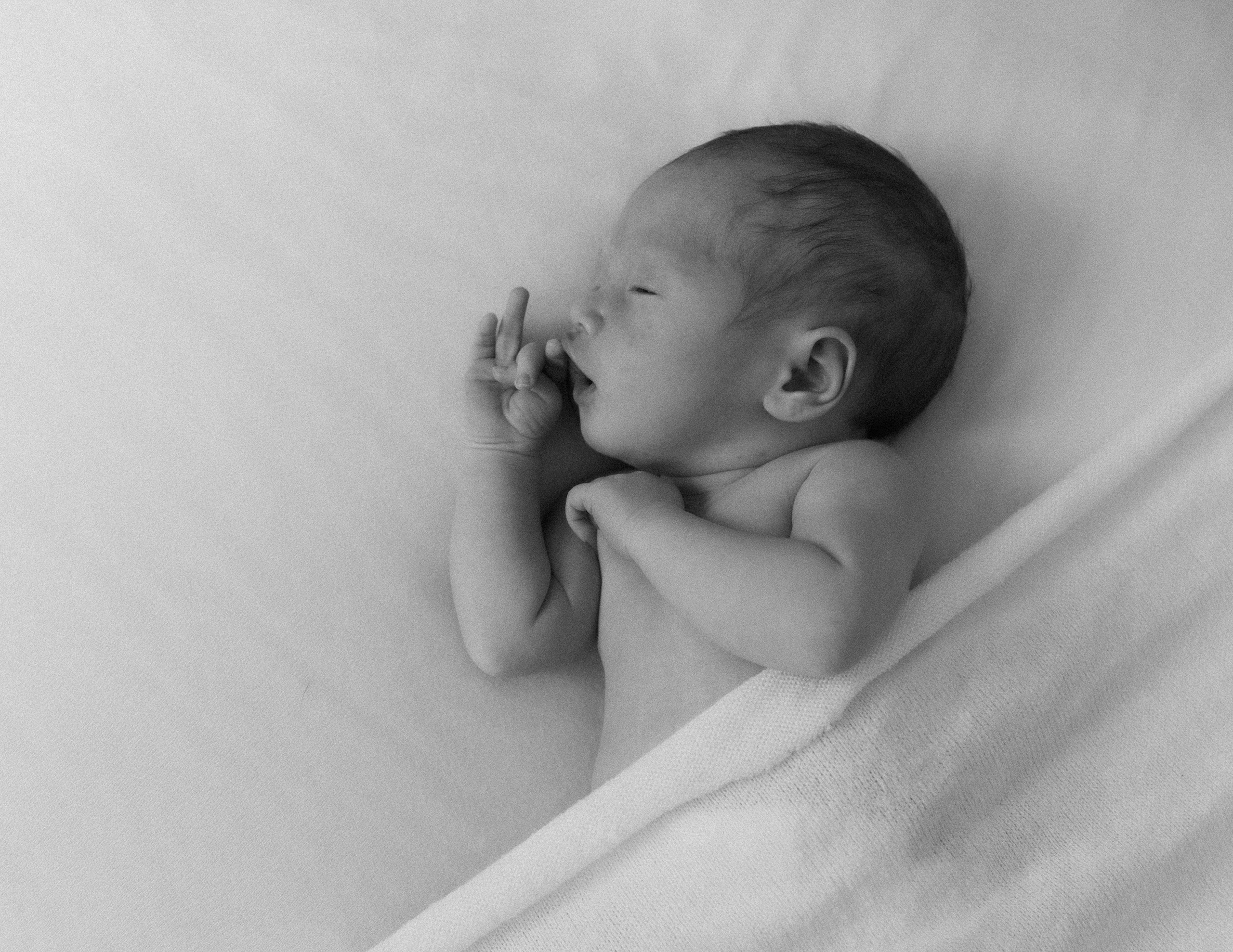 Lifestyle newborn. Los Angeles maternity, boudoir and family photographer