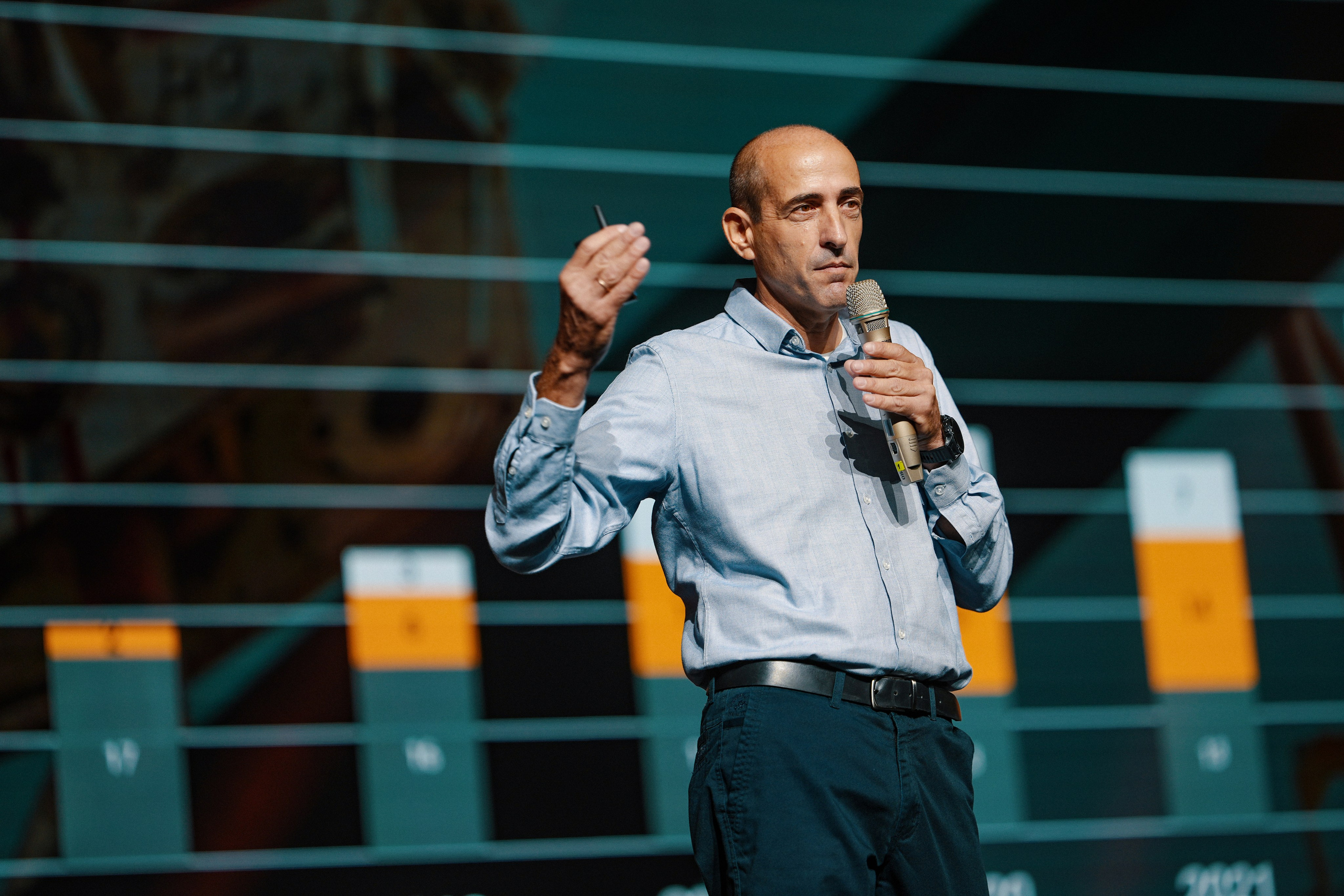 Business. Dmitry Gorodetsky Event Photographer