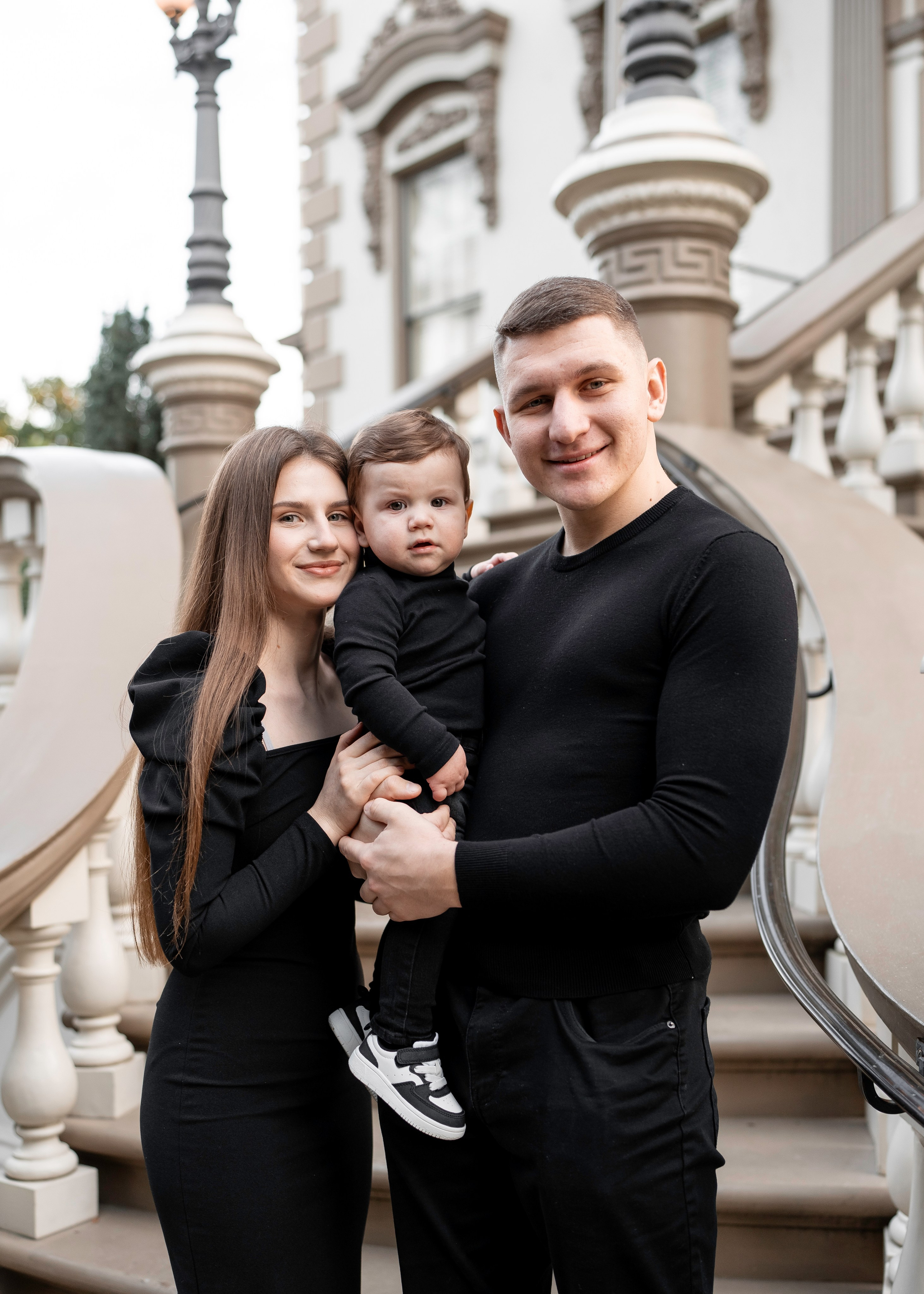 Artem, Nadia & Elisha. Family photographer in Sacramento | Sofia Pavenko