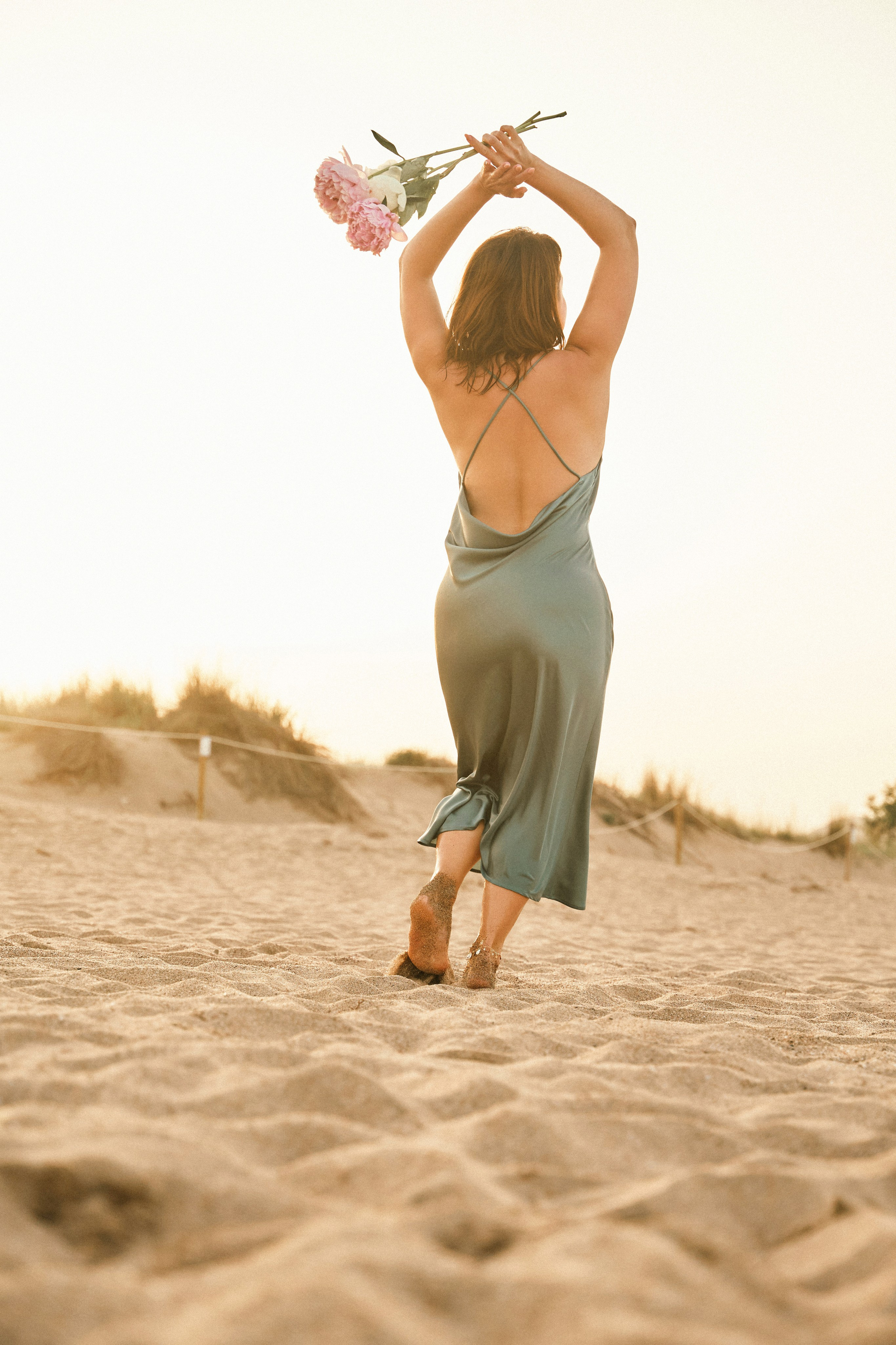 Лариса. Пионы пострадали. Фотограф в Барселоне Жанна Захарченко