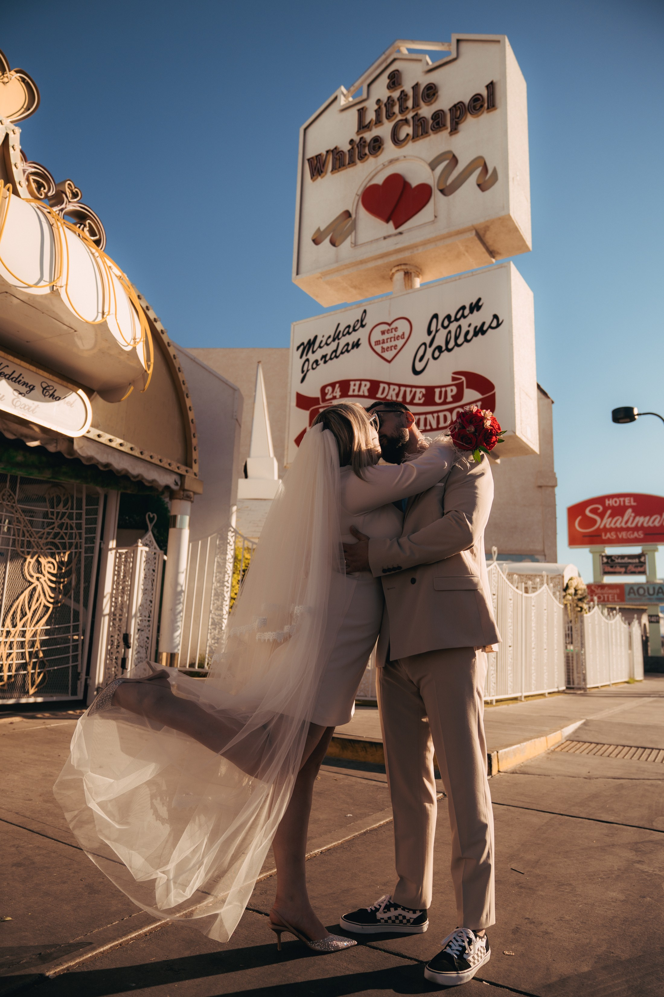 Justyna&Karol. Wedding & elopement photographer Viktoriya Kravtsov. Las Vegas