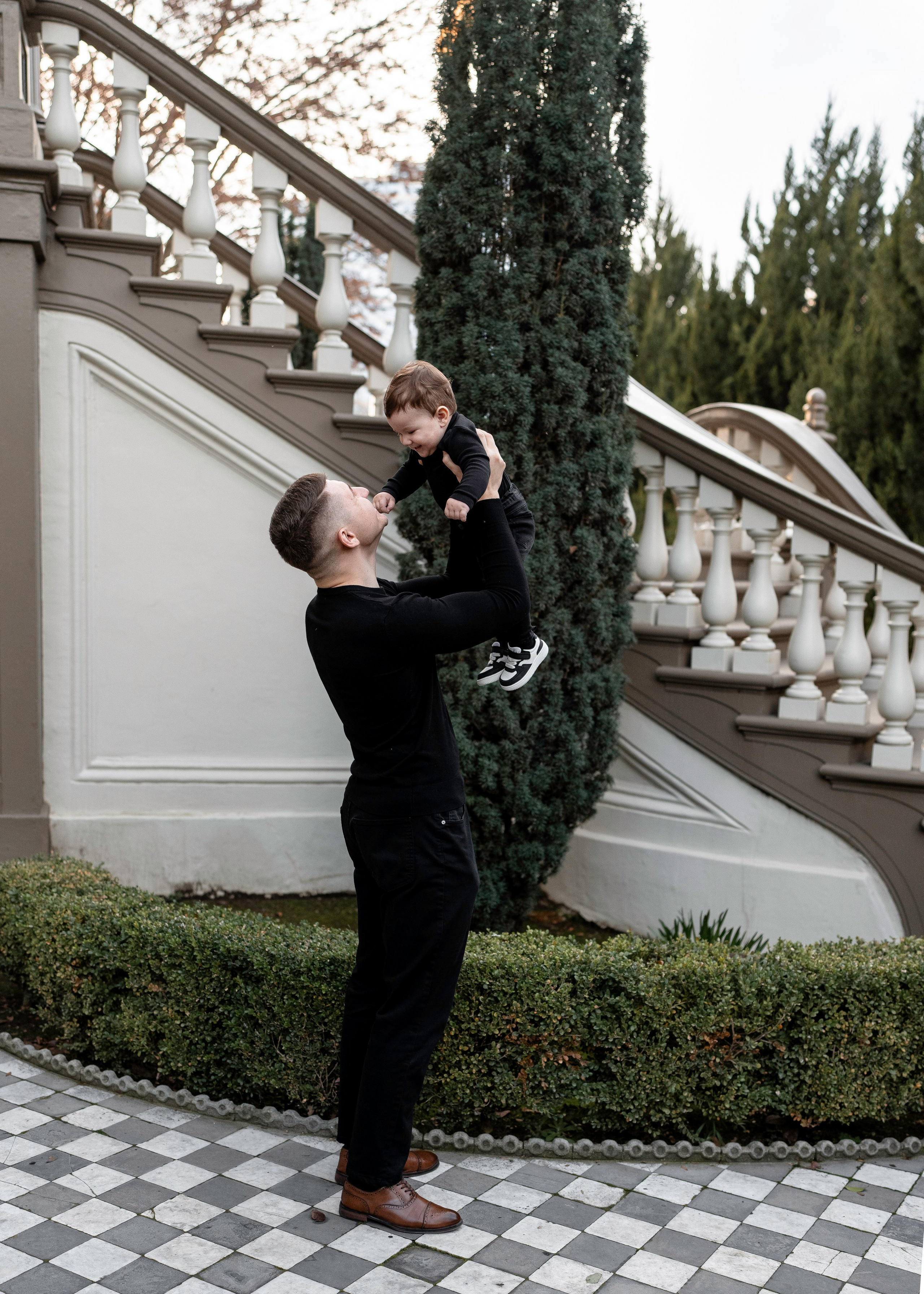 Artem, Nadia & Elisha. Family photographer in Sacramento | Sofia Pavenko