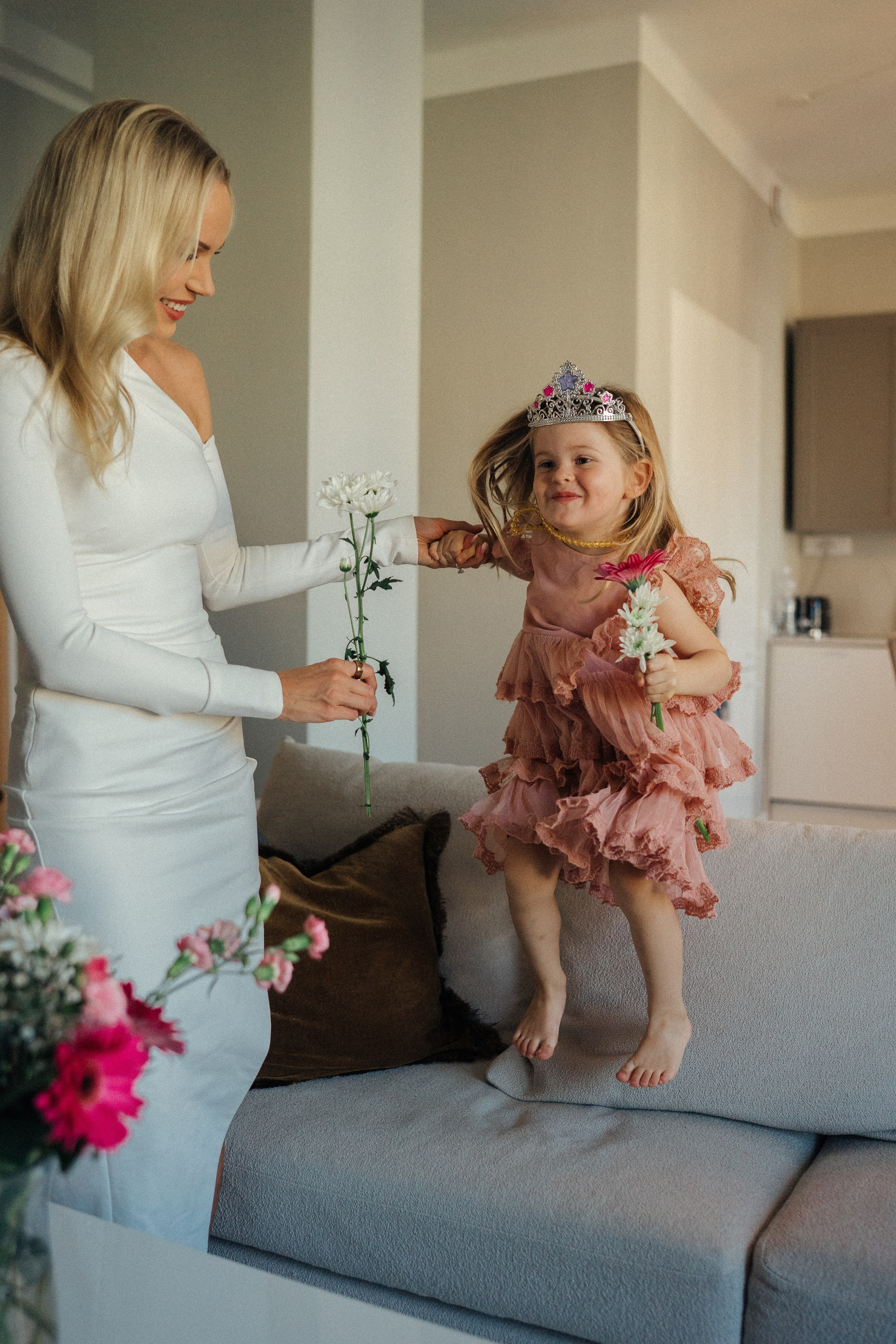 L&H. Wedding and potrait photographer in Helsinki Vickan O