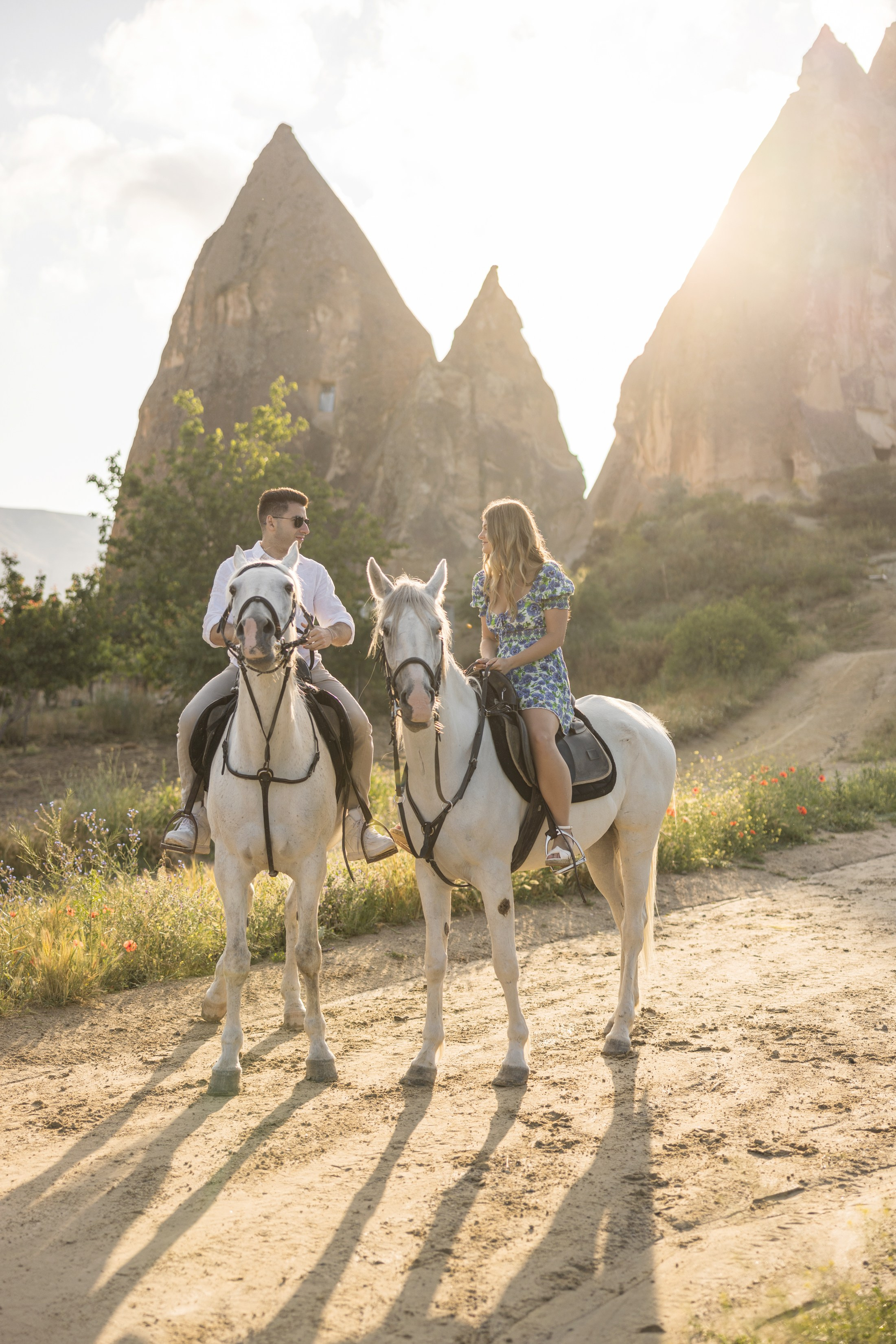 Horseback Riding in Cappadocia – Explore the Beauty of the Region. Your Guide to Cappadocia: Private Tours, Scenic Routes, Hot Air Balloon Rides, and More Adventures