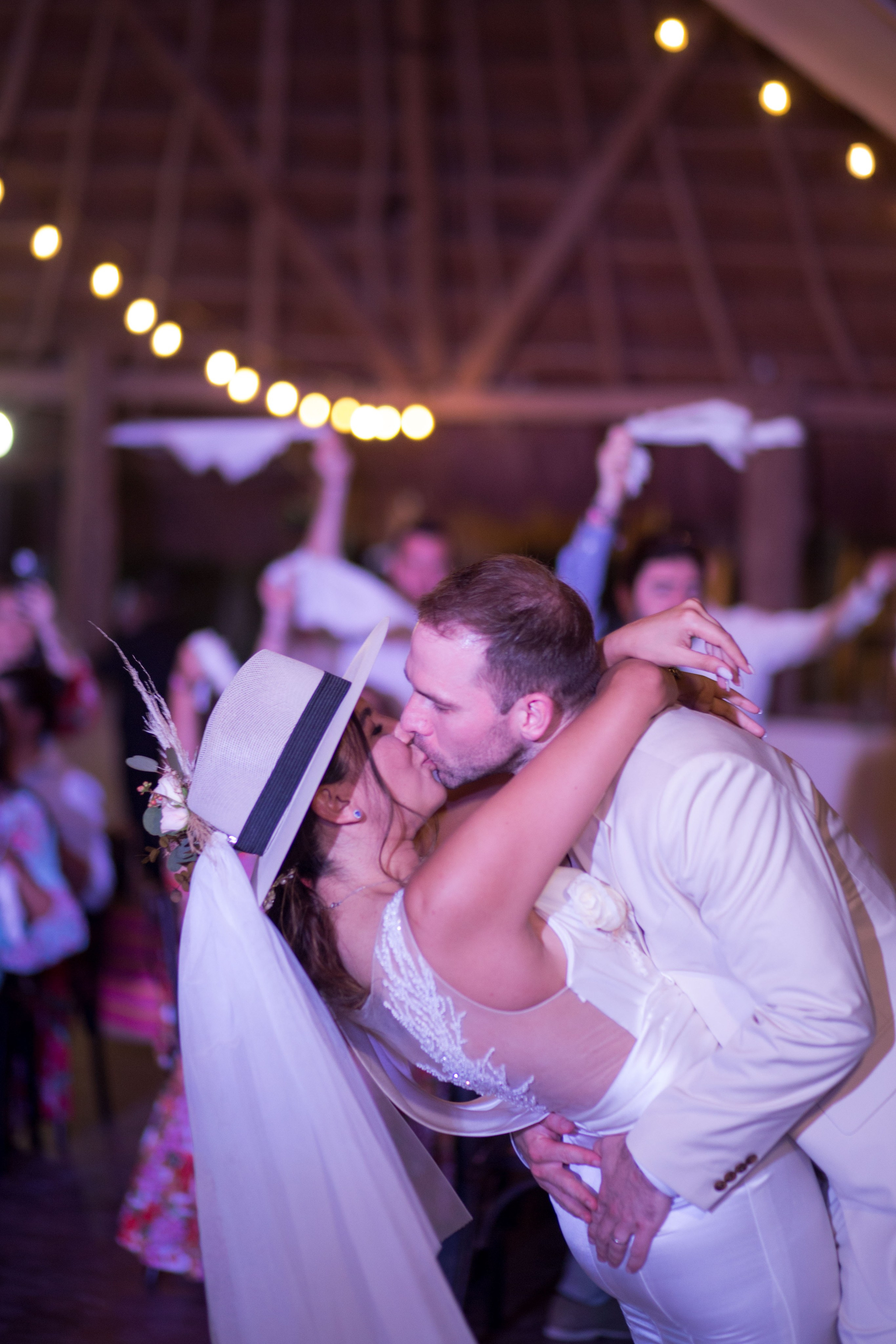 Wedding Photo Cancun. Alfredo Vazquez Wedding Films & Photography | Mexico & Destination Weddings