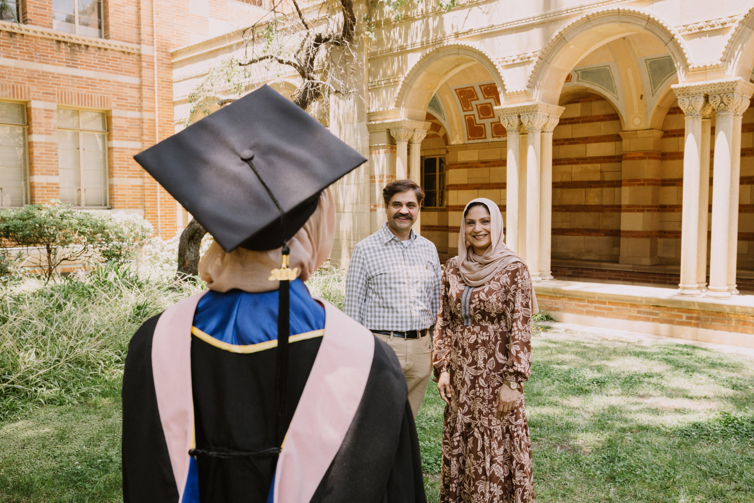 UCLA Graduation Photoshoot | Taya Frank. Southern California Family and Couple Photographer