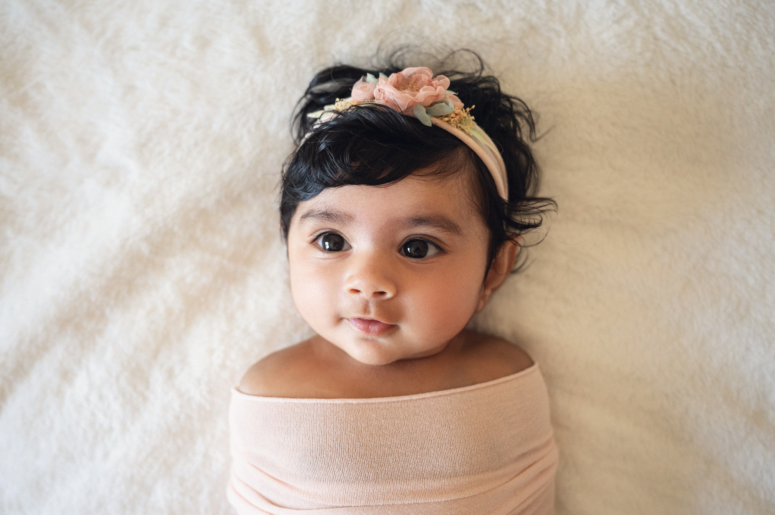 Lifestyle. In-home newborn photography Raleigh & area Katya Kulikova